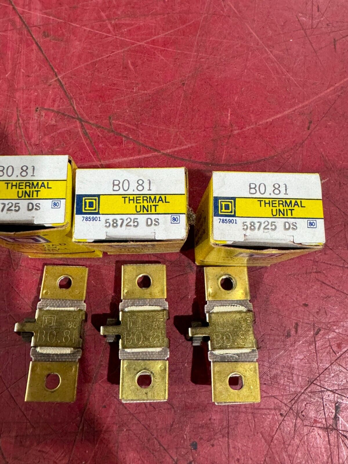 NEW IN BOX SQUARE D THERMAL UNIT HEATING ELEMENT B0.81 LOT OF THREE