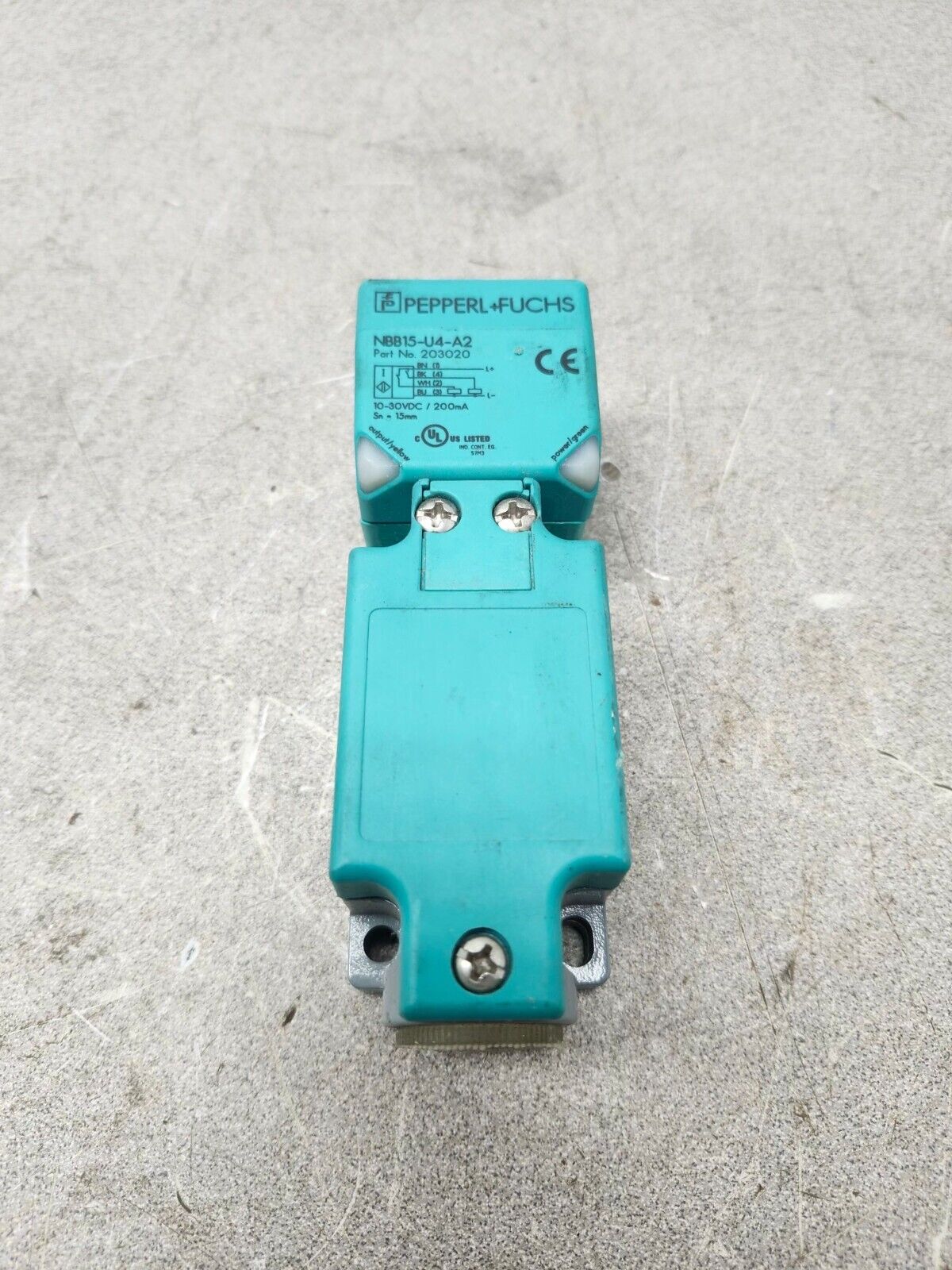 NEW NO BOX PEPPERL FUCHS PROXIMITY SENSOR NBB15-U4-A2