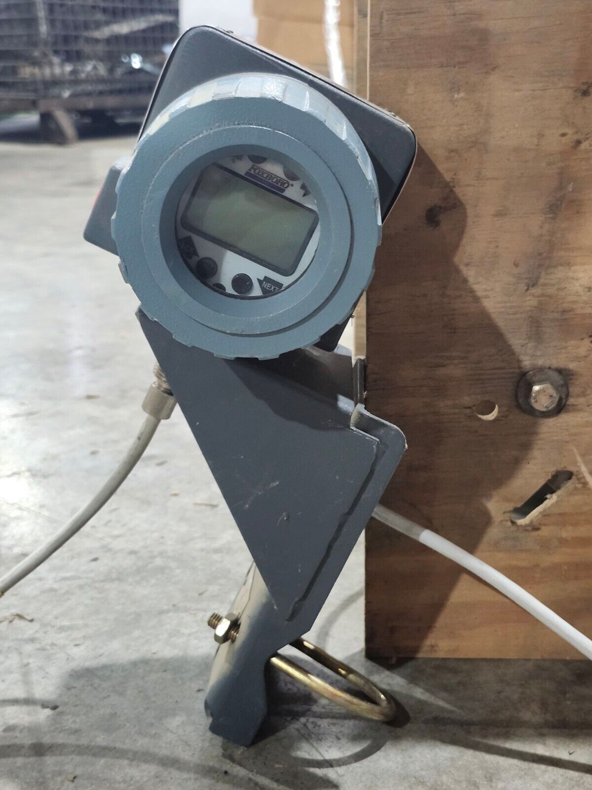 NEW FOXBORO VORTEX FLOW METER 83F-D06S1STRJA-DN