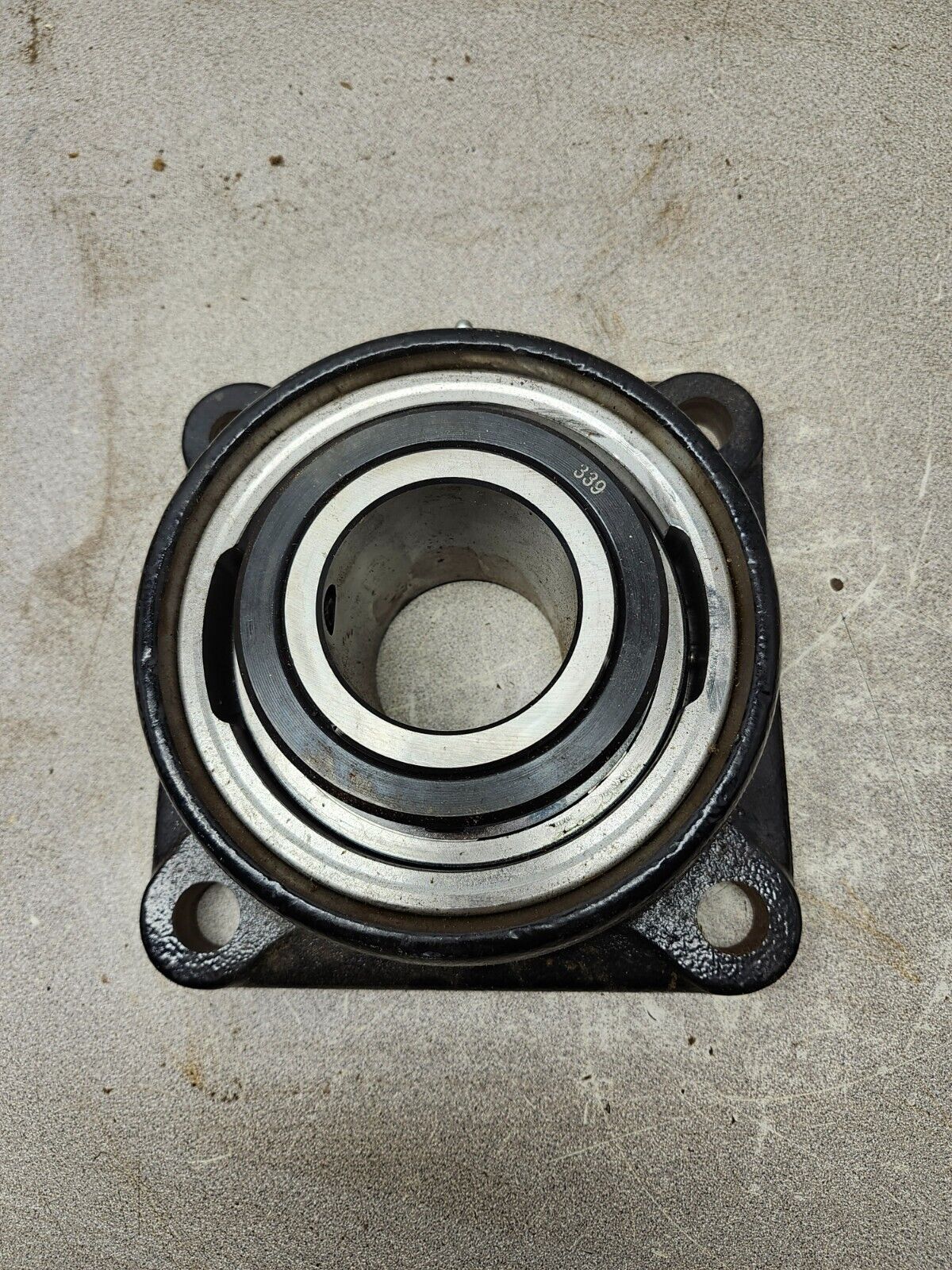 NEW IN BOX REXNORD LINK BELT T399U25266