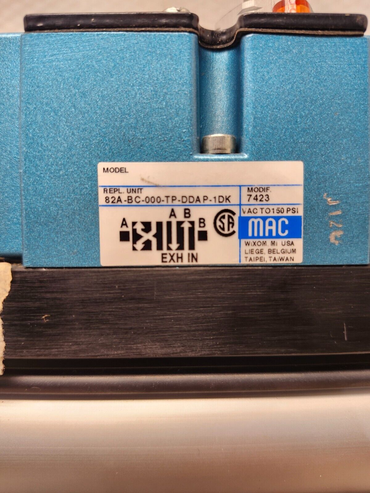 NEW STARCYL Hydraulic Cylinder Actuator A3A75-1.5X6.75 W/ MAC 82A-BC-000-TP-DDAP