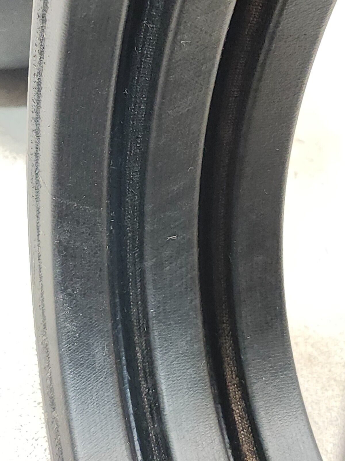 NEW IN BOX Gates Hi-Power II PowerBand V-Belt - 9093-3051, B51