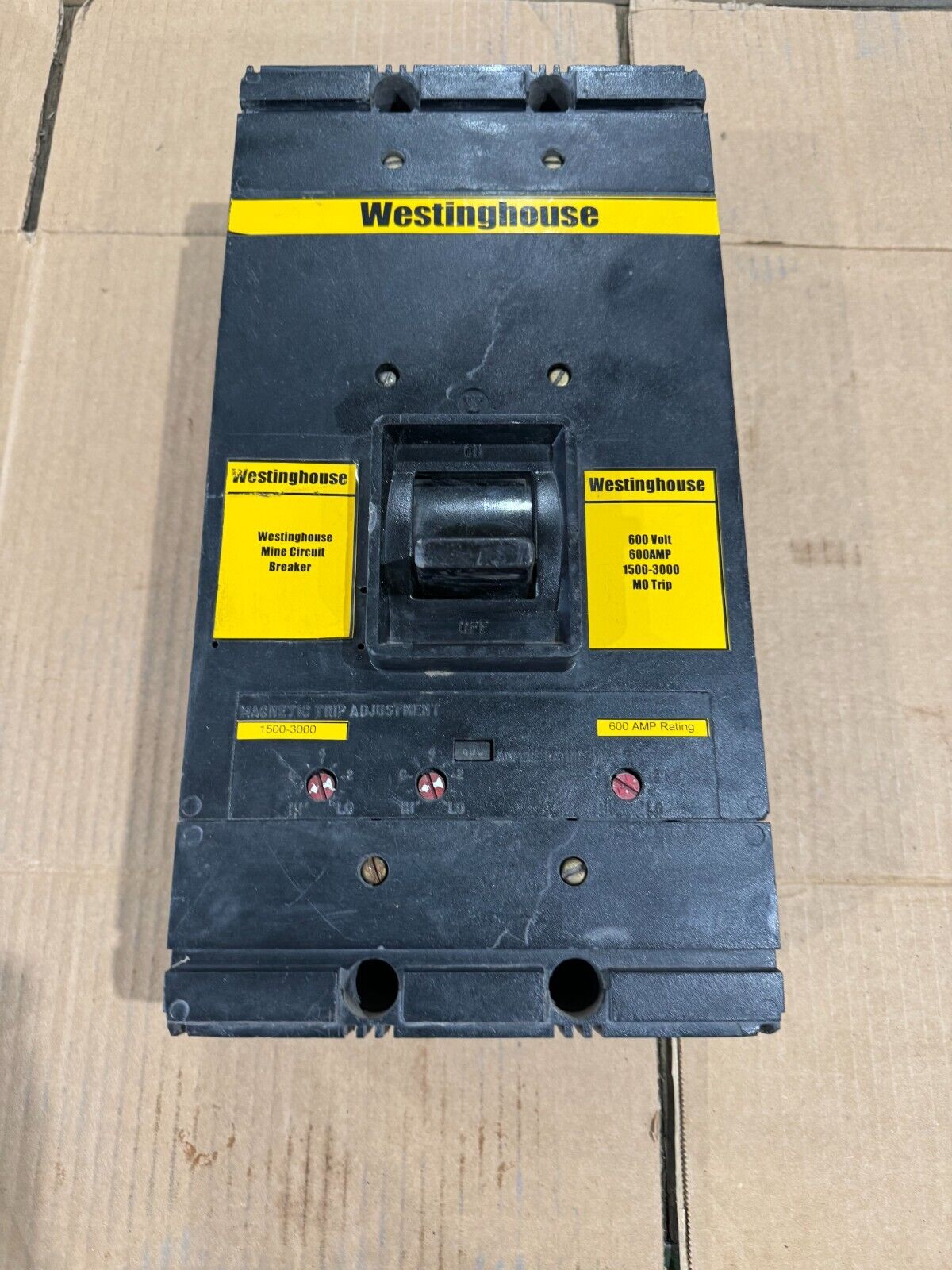 UNUSED SURPLUS WESTINGHOUSE 600AMP MINING CIRCUIT BREAKER 600V.