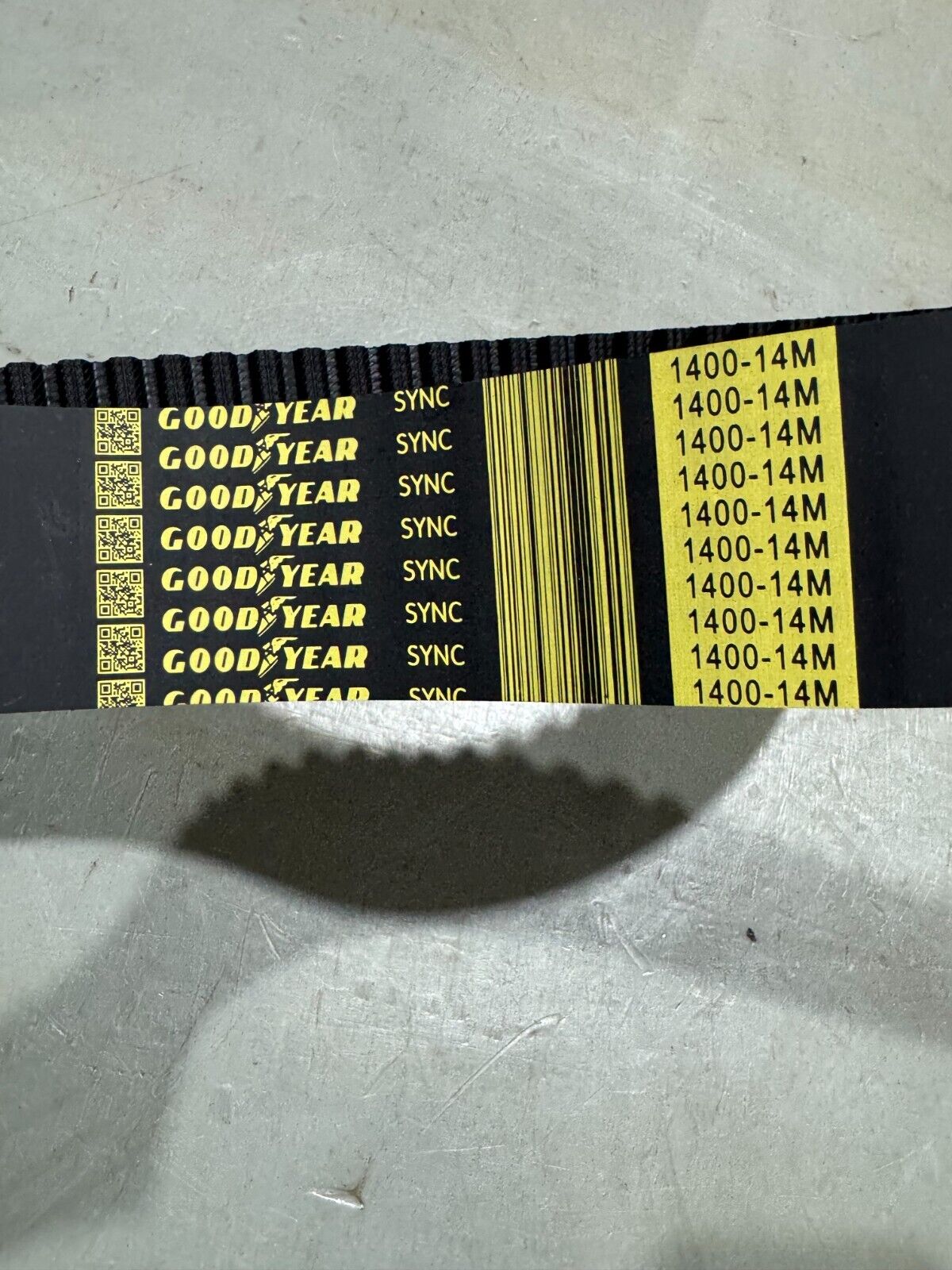 FACTORY NEW GOODYEAR SYNCHRONOUS Sync RPP TIMING BELT 1400-14M-55