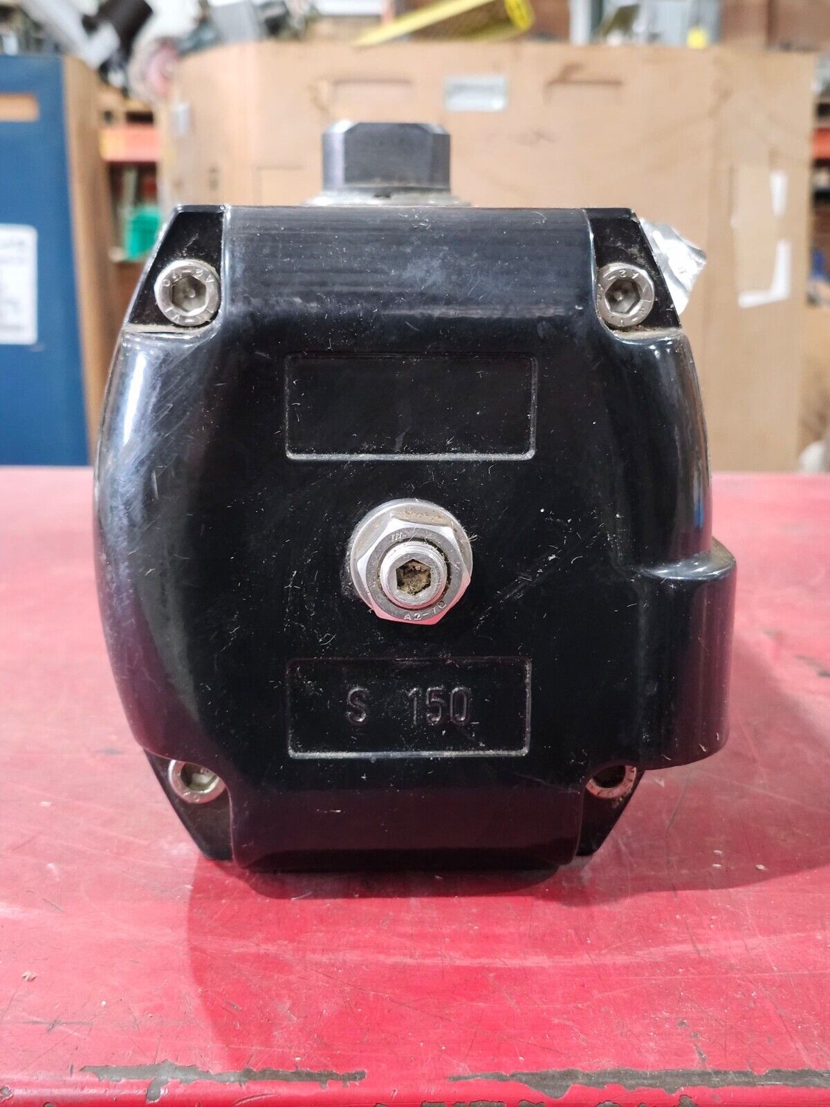 USED FLOWSERVE PNEUMATIC ACTUATOR B150S10