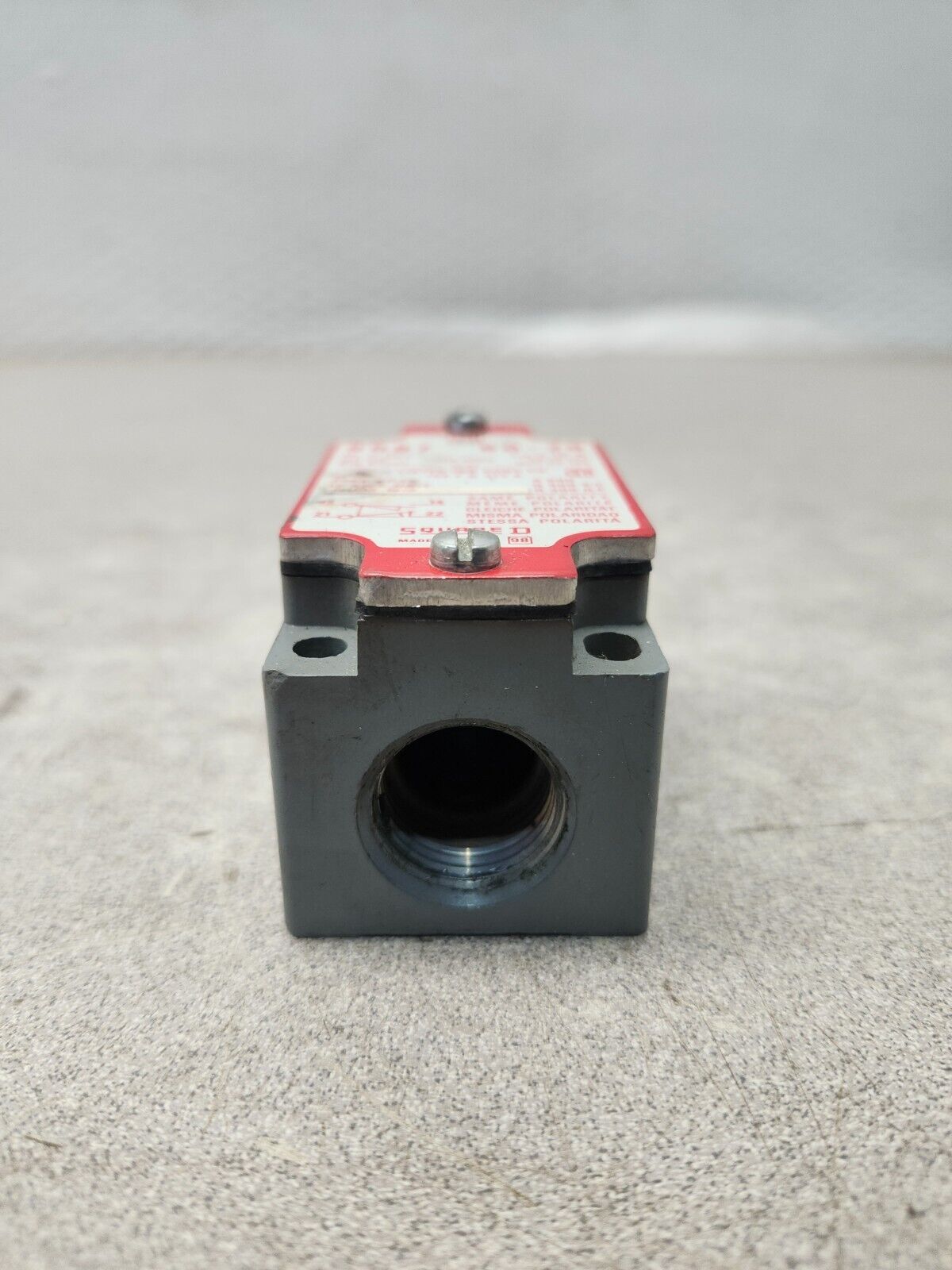 USED SQUARE D LIMIT SWITCH 9007 BD-20