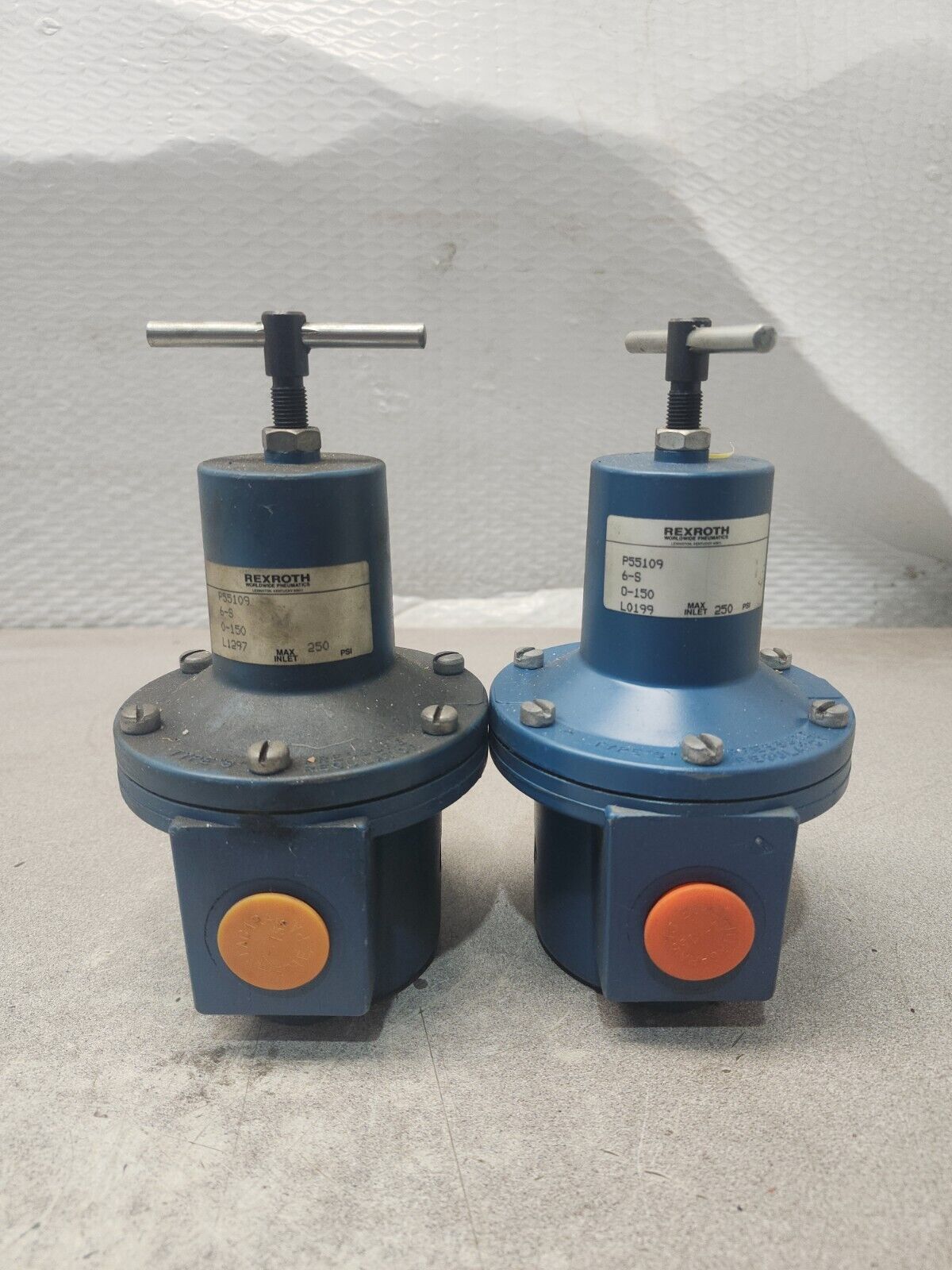 NEW IN BOX LOT OF 2 REXNORD PRESSURE REGULATOR 250PSI P55109