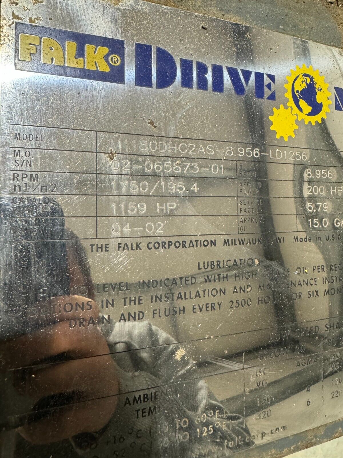 NEW FALK DRIVE ONE ENCLOSED GEAR REDUCER 8.956 RATIO M1180DHC2AS-8.956-LD1256