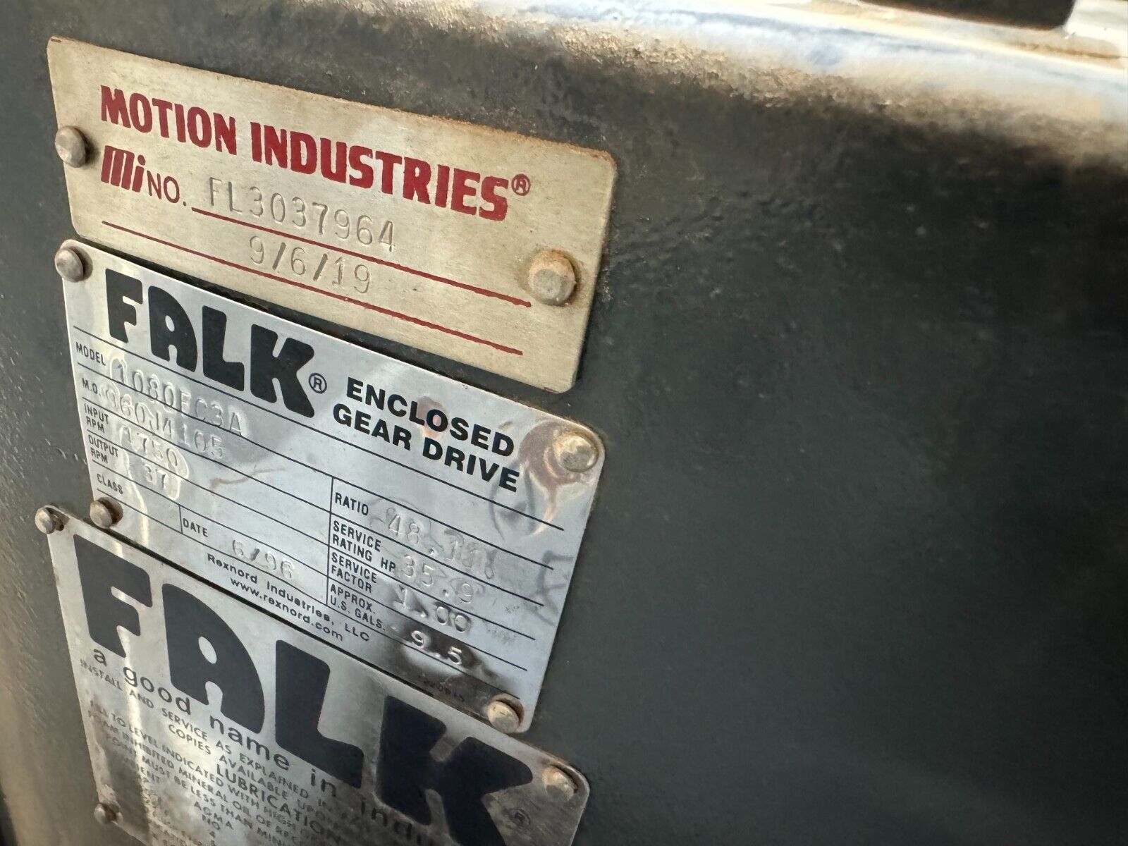 NEW FALK ENCLOSED GEAR DRIVE SPEED REDUCER 48.11 RATIO 1080FC3A