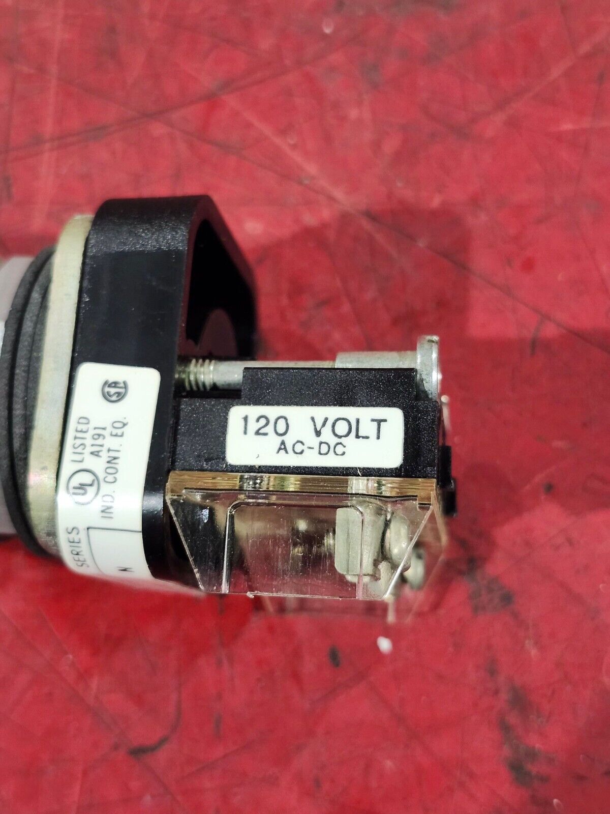 NEW IN BOX ALLEN BRADLEY PILOT LIGHT UNIT 800T-Q10 SER. N