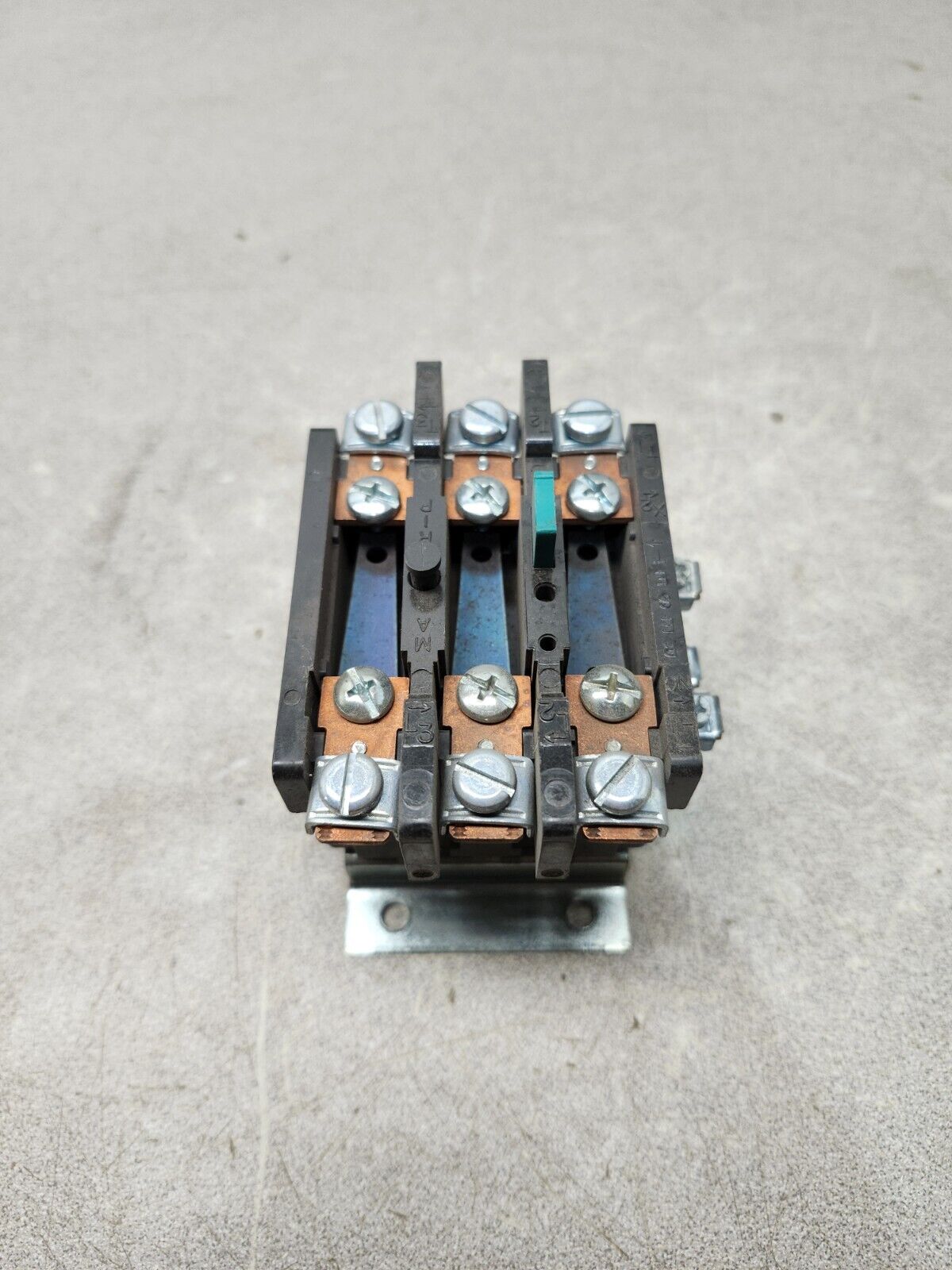 NEW IN BOX SIEMENS OVERLOAD RELAY 479Q40D2