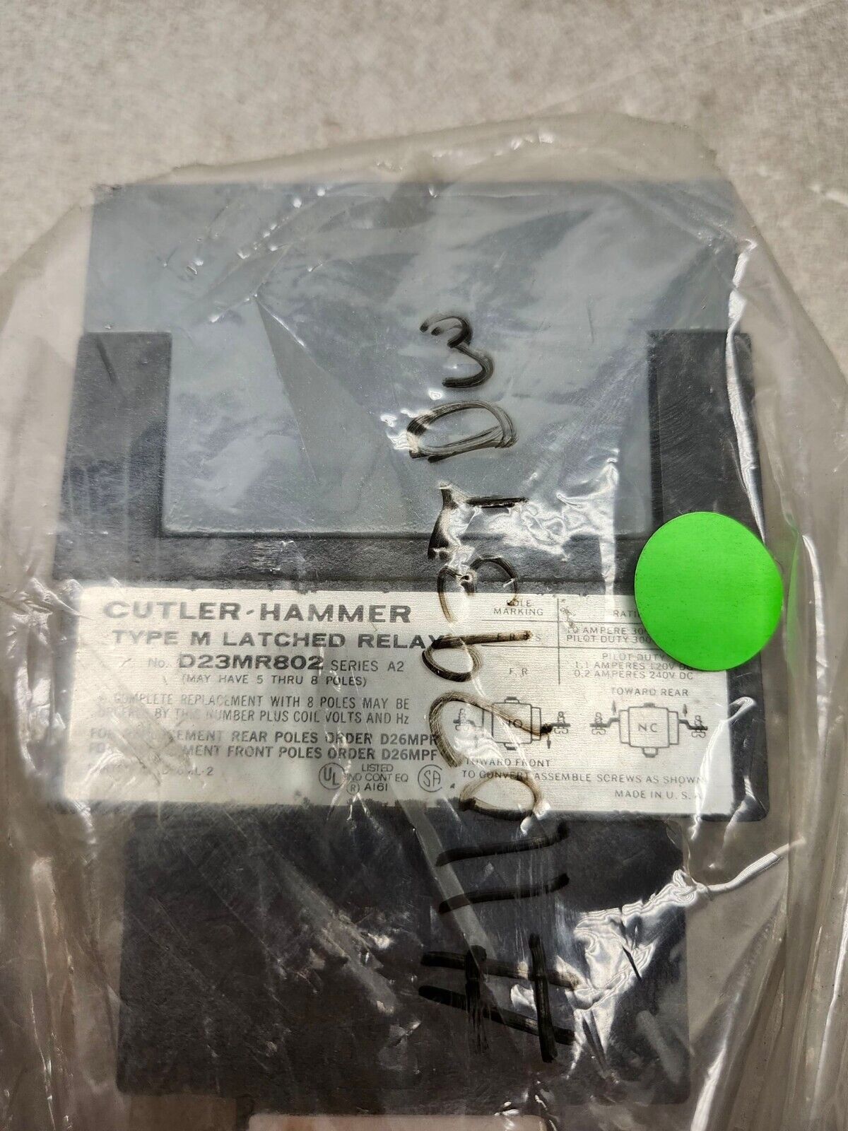 NEW NO BOX Hammer Relay Type M With Latch 300 Volt AC COIL 120 V 60 HZ D23MR802