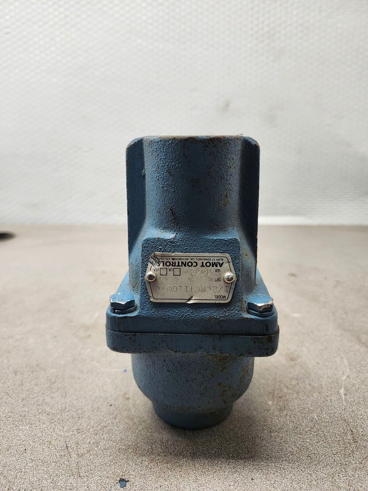 NEW NO BOX AMOT VALVE 1/2CMCT11001C