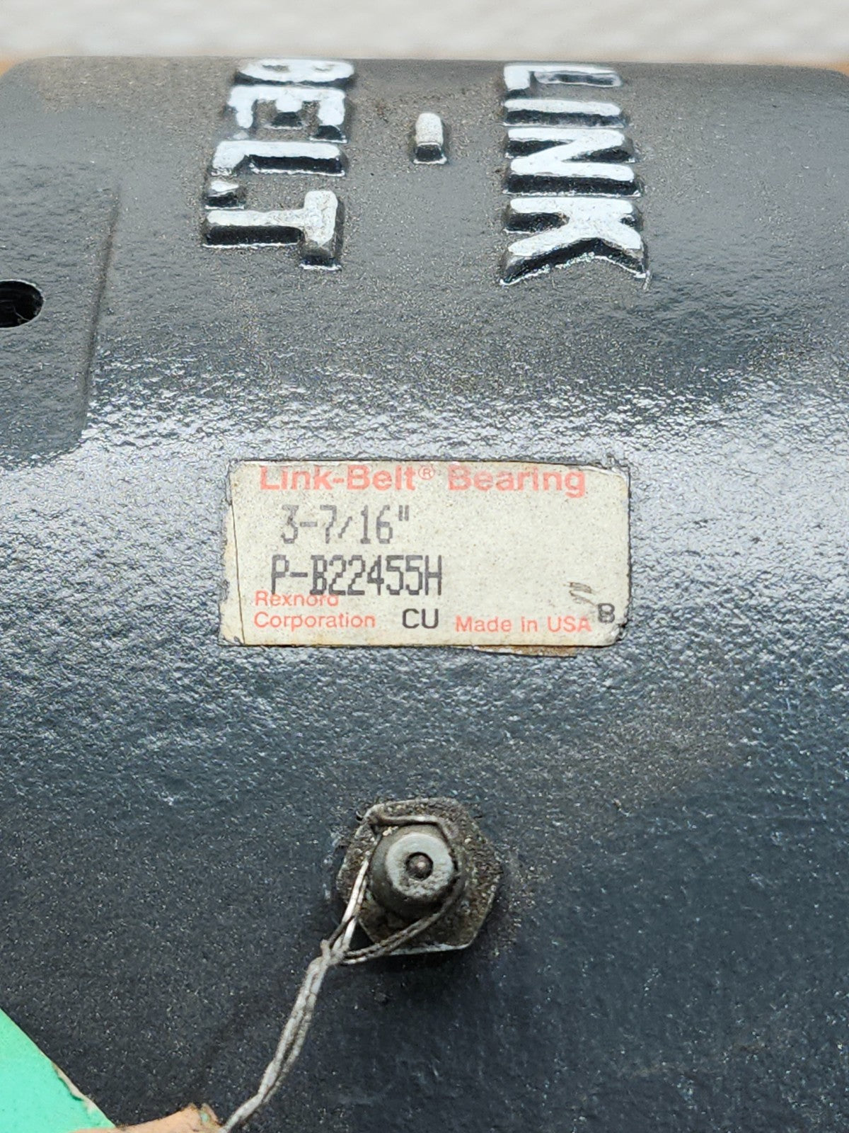 47165393