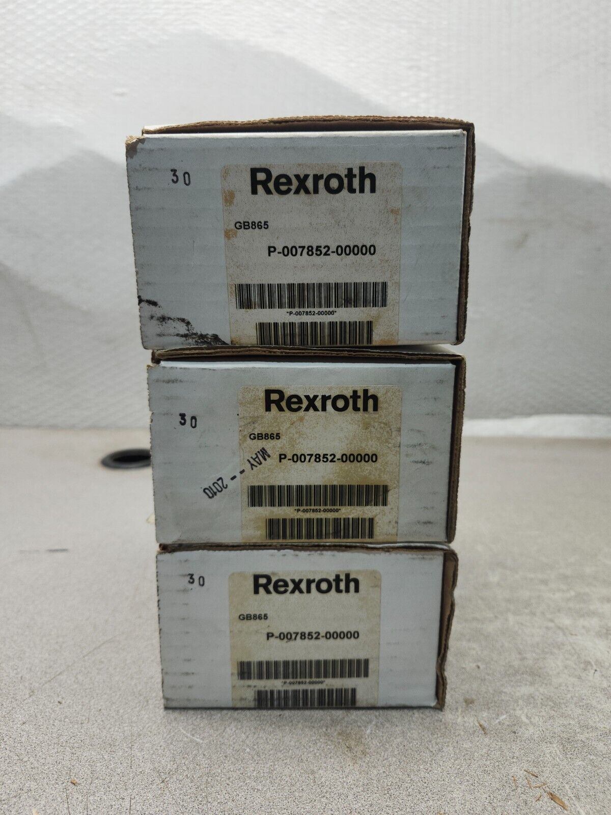 NEW IN BOX LOT OF 3 REXROTH MOUNTING BRACKET P-007852-00000