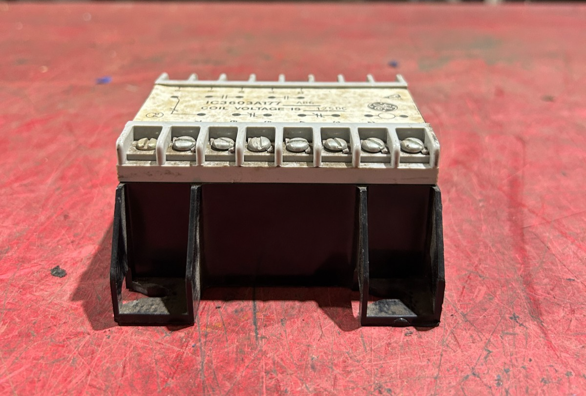47719838