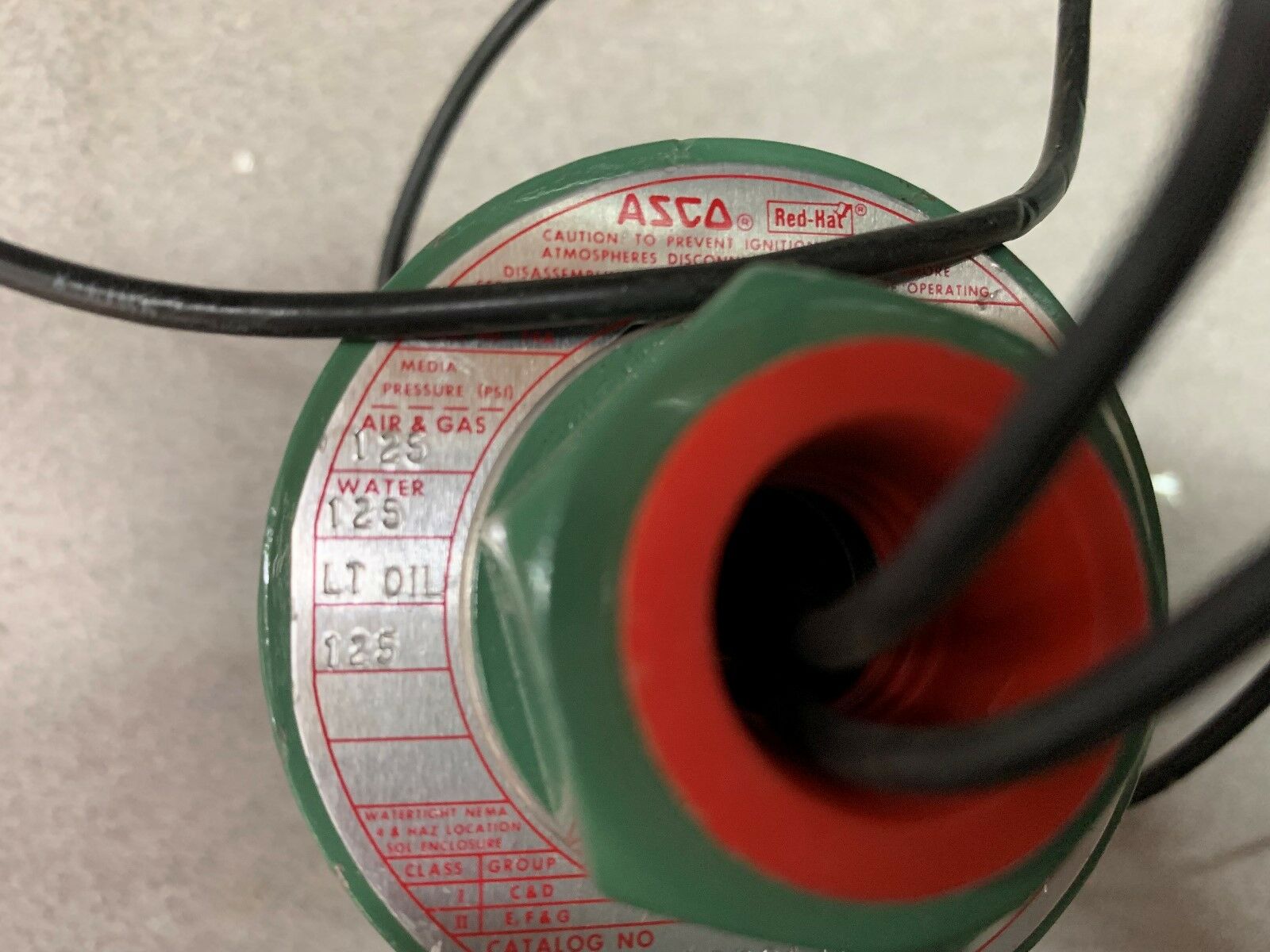 NEW NO BOX ASCO VALVE 8320A14