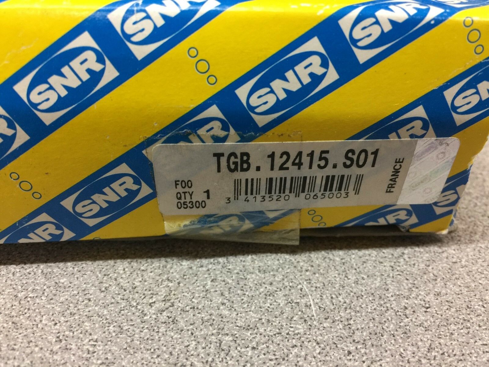 NEW IN BOX SNR FLANGE BEARING TGB.12415.S01