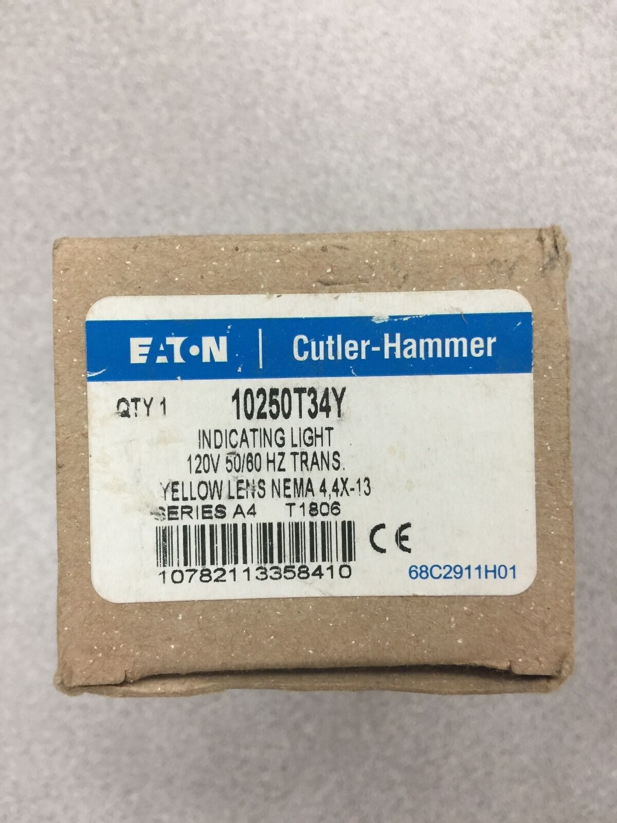 NEW IN BOX CUTLER-HAMMER YELLOW INDICATING LIGHT 10250T34Y 120V 50/60HZ