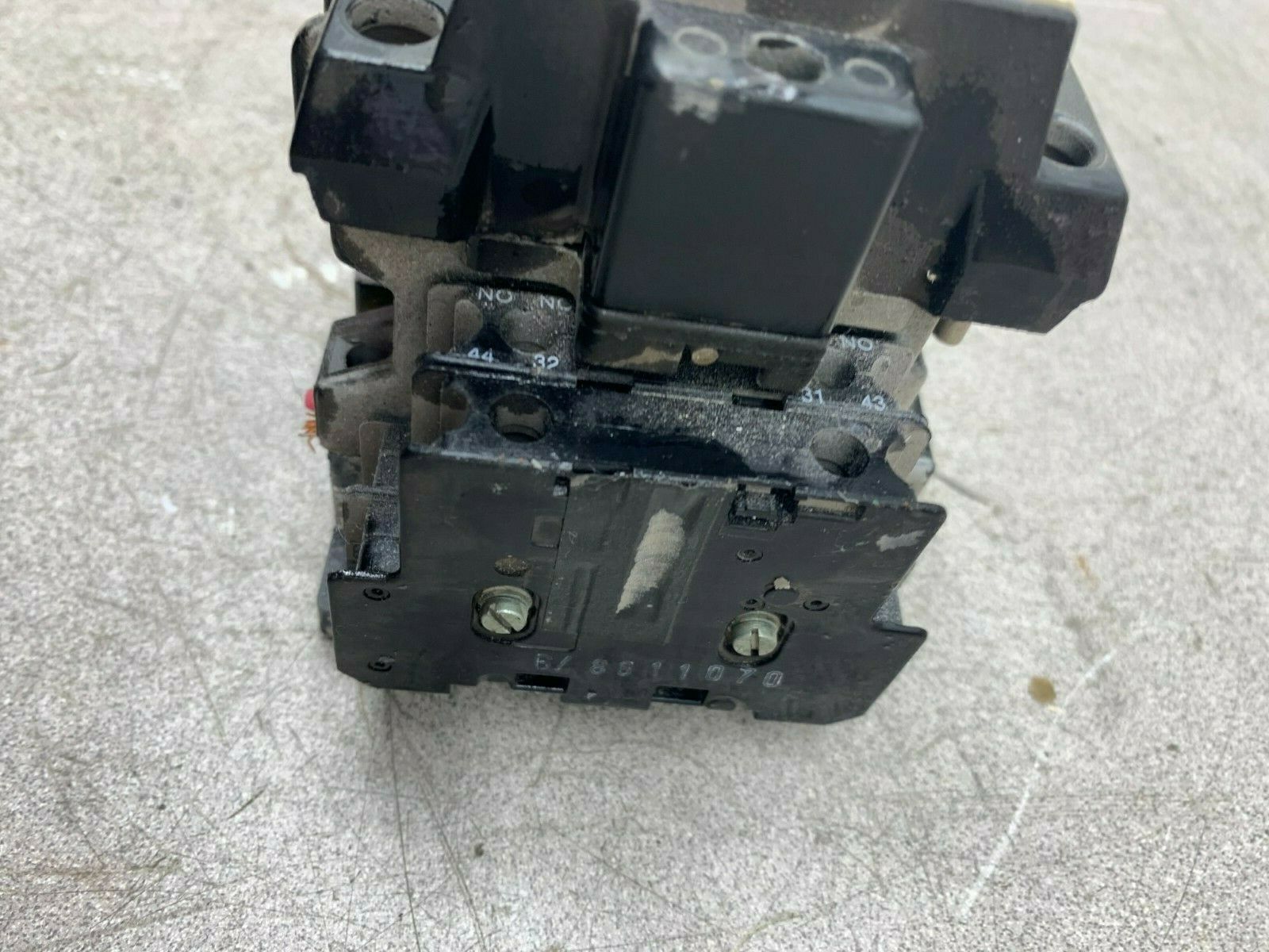 USED SIEMENS MOTOR STARTER 3TB44-17OA