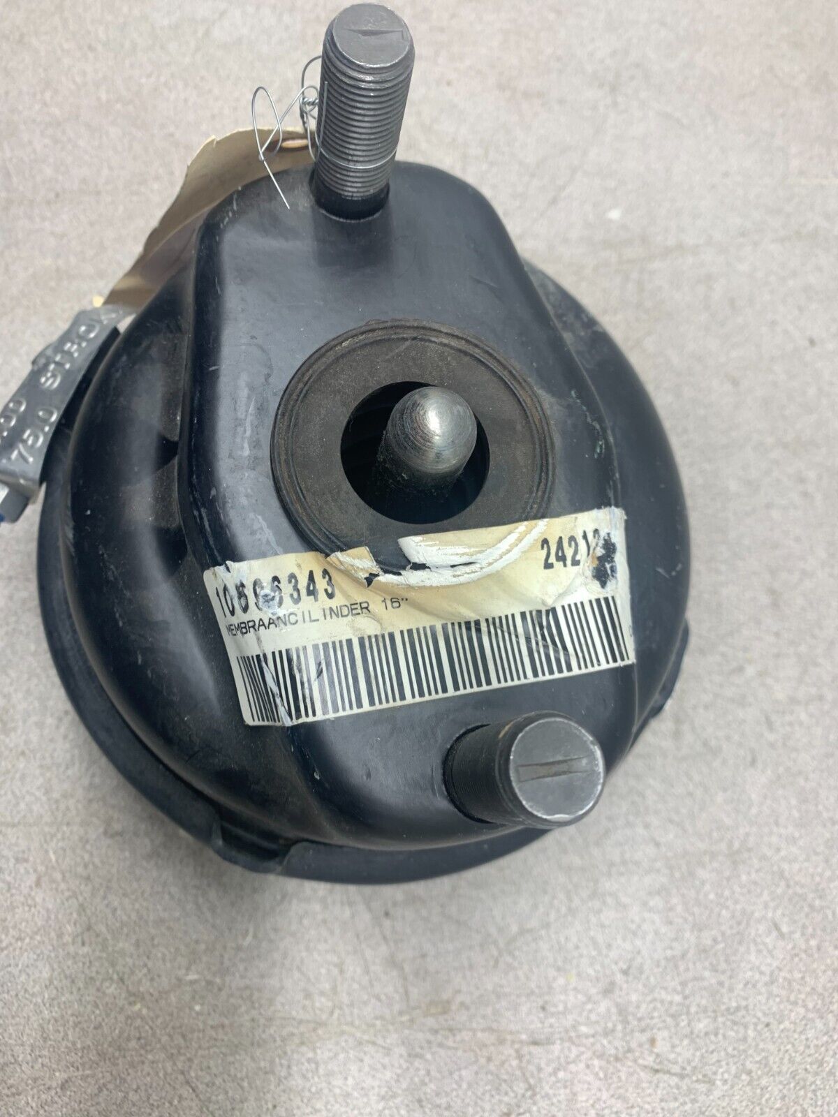 NEW NO BOX KNORR BREMSE II39375F BRAKE CHAMBER BS3337