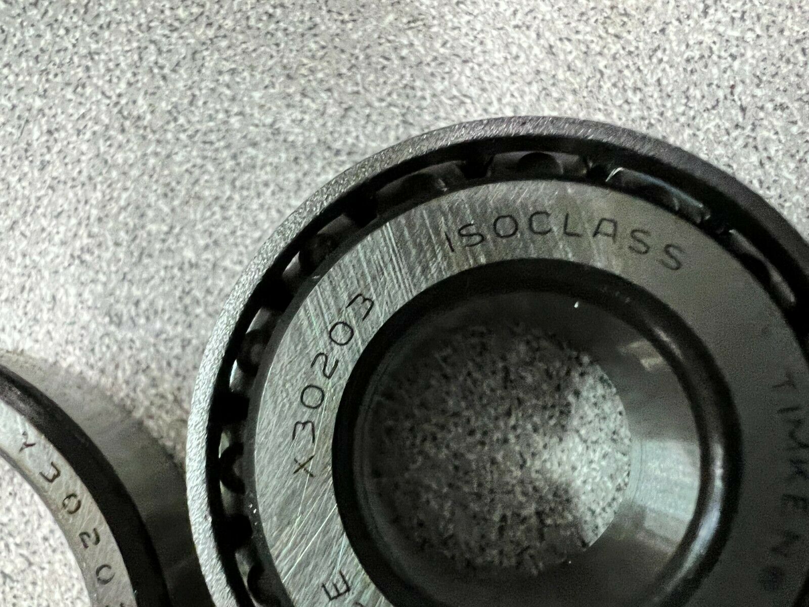 NEW IN BOX TIMKEN Y30203 X30203 BEARING WITH RACE 30203-90KA1