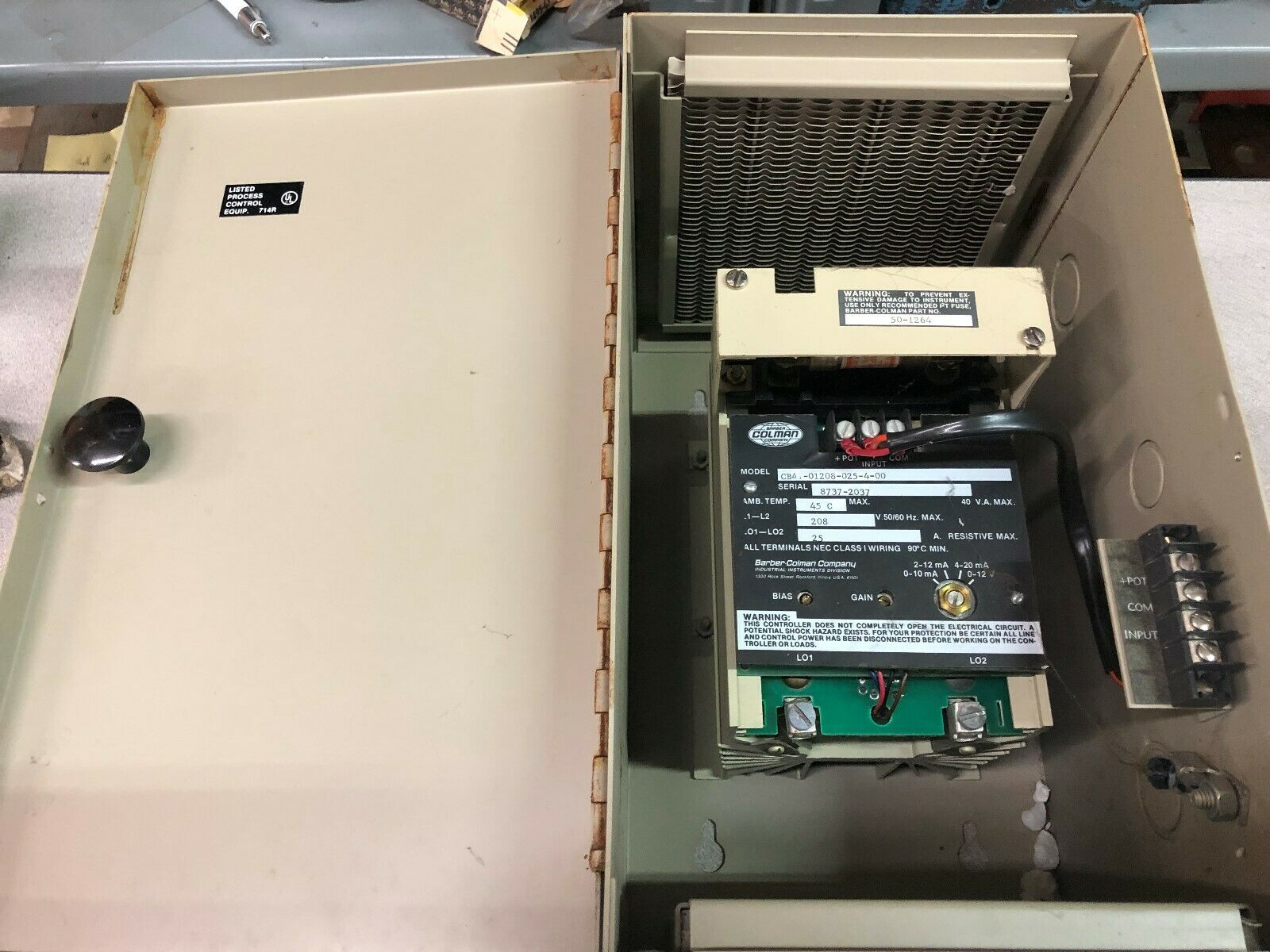 NEW NO BOX BARBER COLMAN 25 AMP 208 VAC SOLID STATE CONTROLER IN ENCLOSURE CB41-