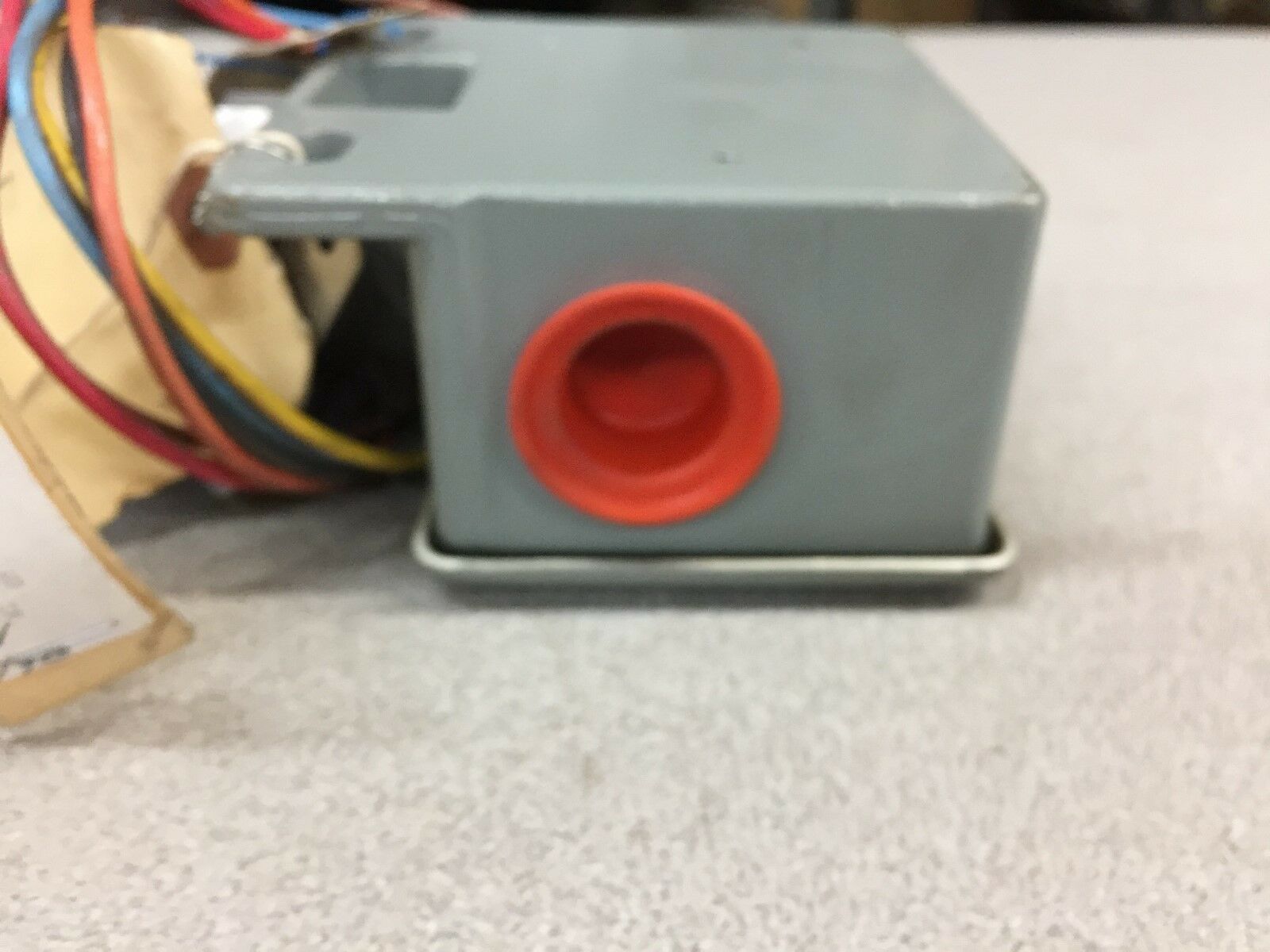 NEW NO BOX SOR 10-75PSID DIFFERENTIAL PRESSURE SWITCH 101N3-KK45-N4-C1A-RR