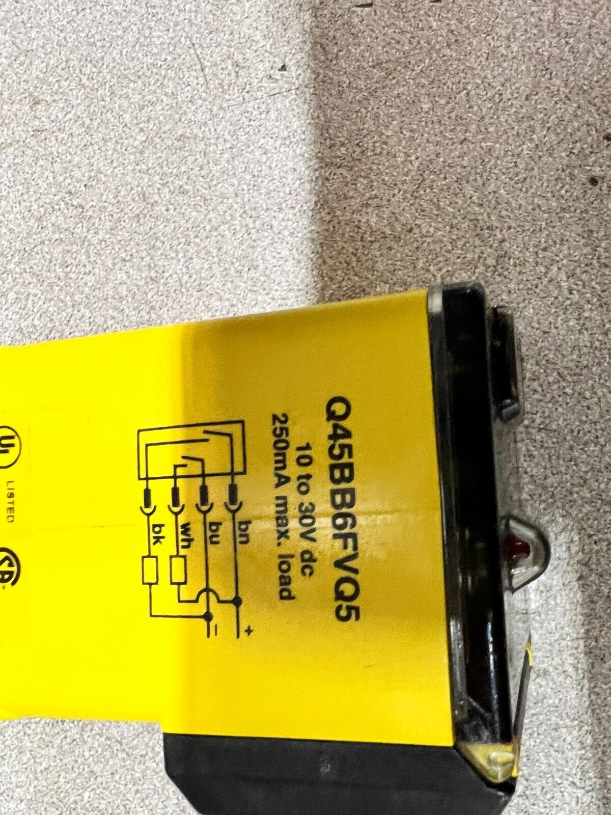 NEW IN BOX BANNER 43546 SENSOR Q45BB6FVQ5