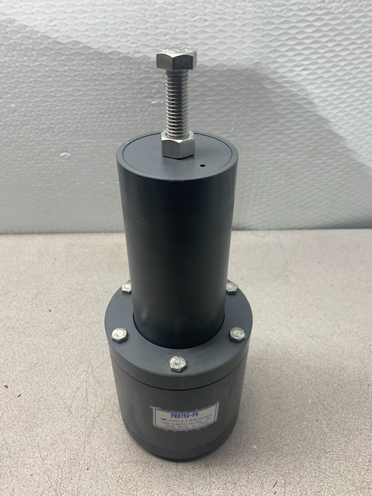 NEW PLAST-O-MATIC 3/4" PRESSURE REGULATOR PR075V-PV