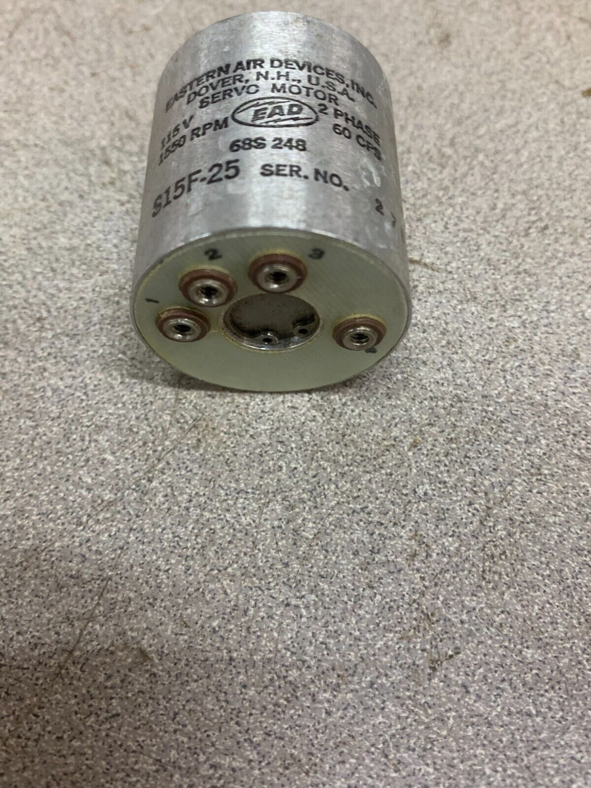 NEW NO BOX EASTERN AIR DEVICES 115V. 1550RPM SERVO MOTOR S15F-25