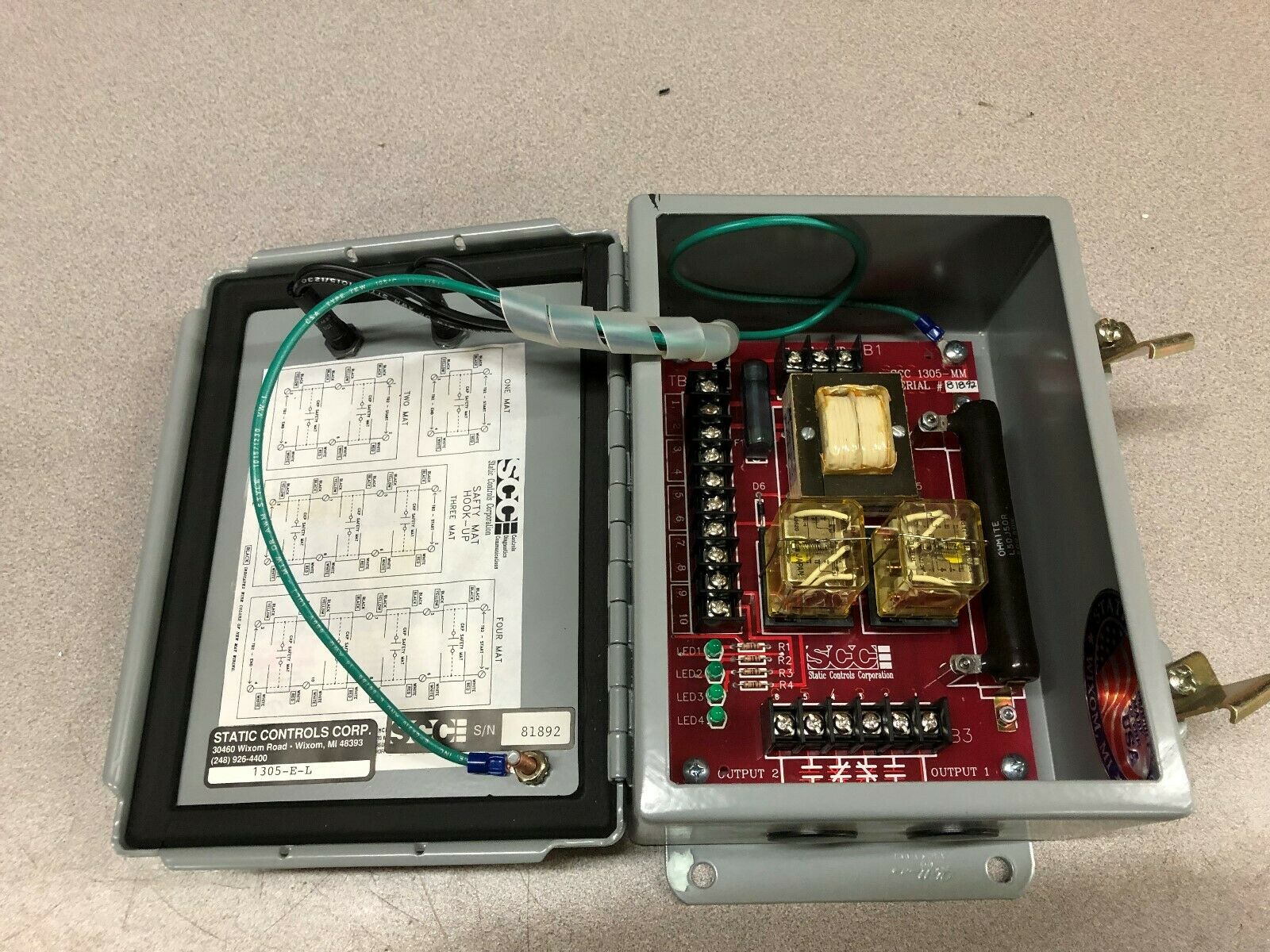 NEW IN BOX STATIC CONTROLS CORP SAFETY MAT FAIL SAFE CONTROL BOX 1305-E-L