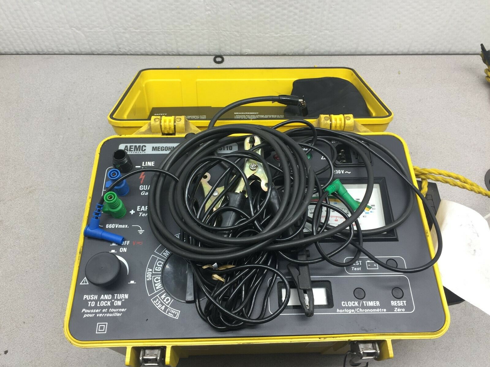 USED PARTS ONLY AEMC INSTRUMENTS CHAUVIN ARNOUX MEGOHMMETER MODEL 5110