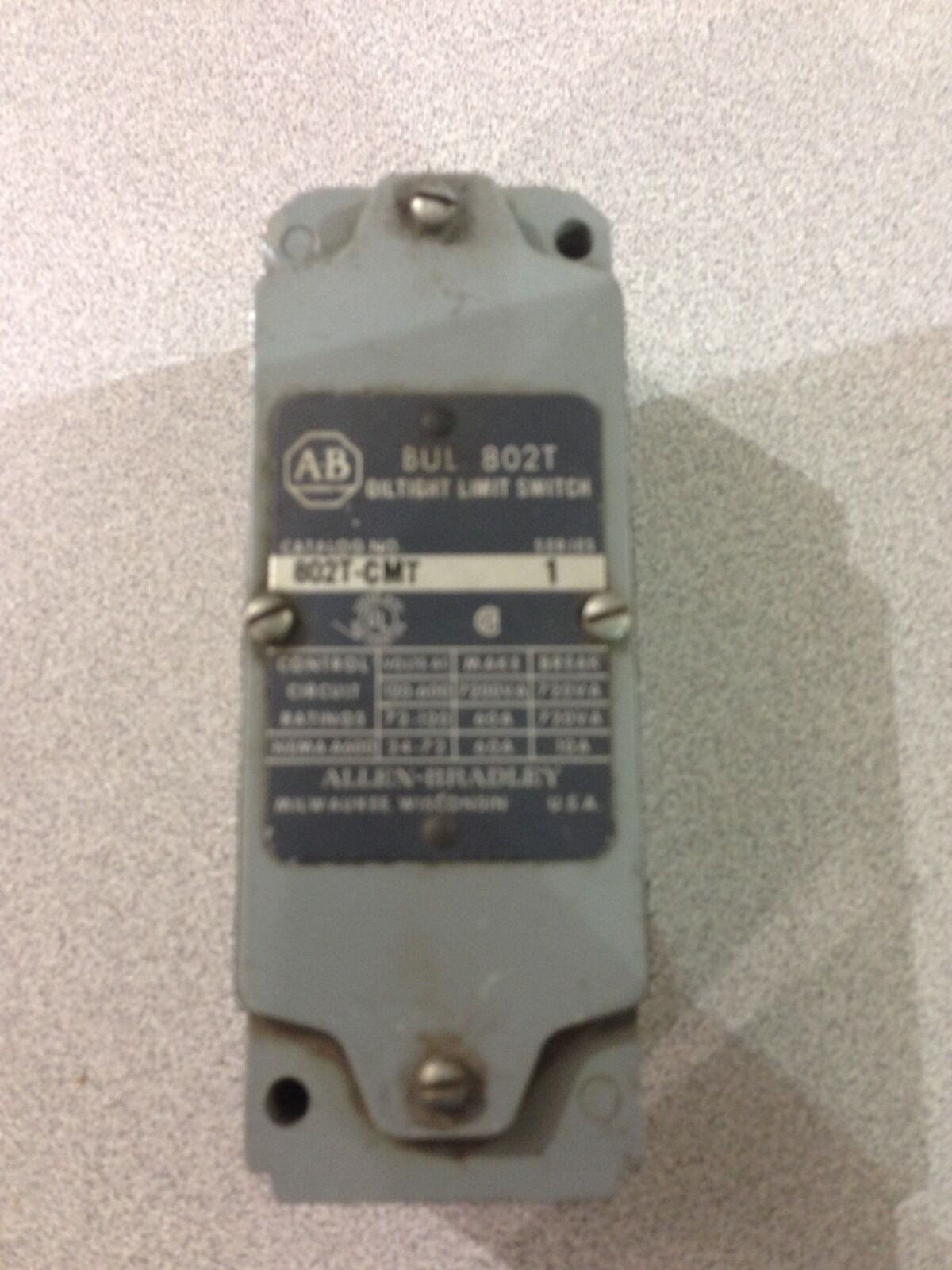 USED ALLEN-BRADLEY LIMIT SWITCH (BODY ONLY) 802T-CMT SERIES 1