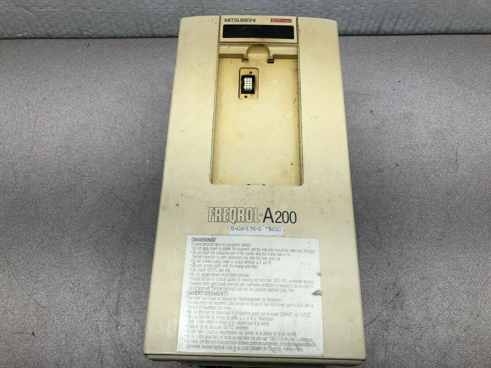 USED MITSUBISHI FEQROL-A200 1.5 HP 380-460 VAC 3 PH INVERTER DRIVE FR-A240-0.75