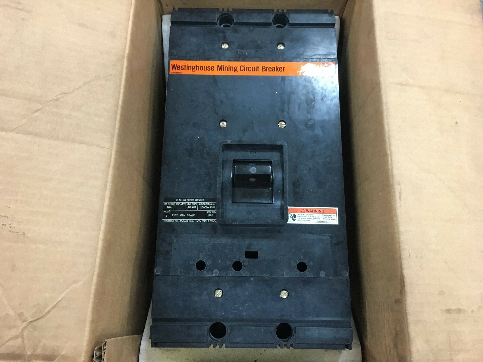 NEW WESTINGHOUSE 3 POLE 800AMP MINING CIRCUIT BREAKER 2600D43G12 *FRAME ONLY*