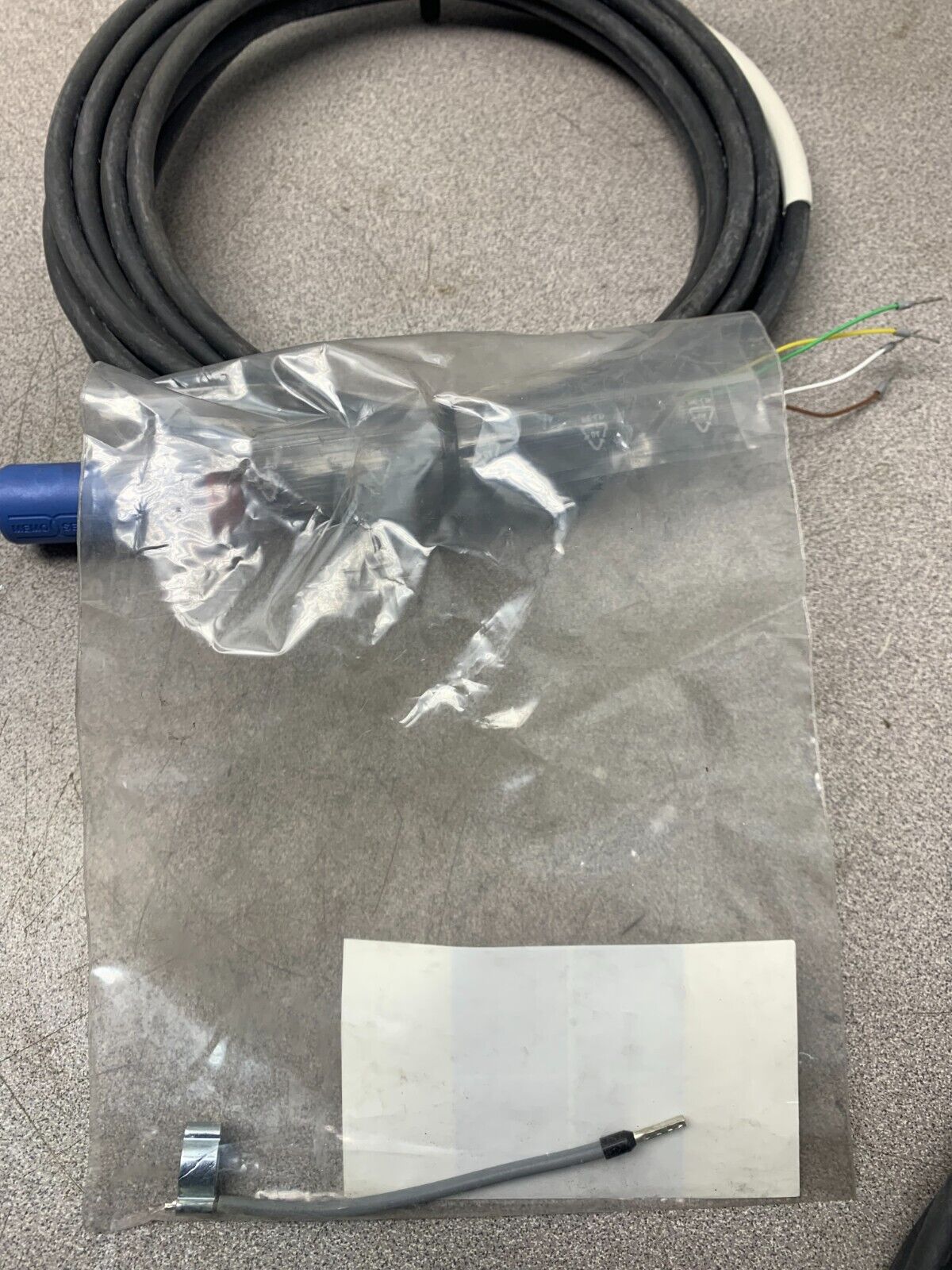 NEW NO BOX ENDRESS + HAUSER DIGITAL MEASURING CABLE CYK10-O051