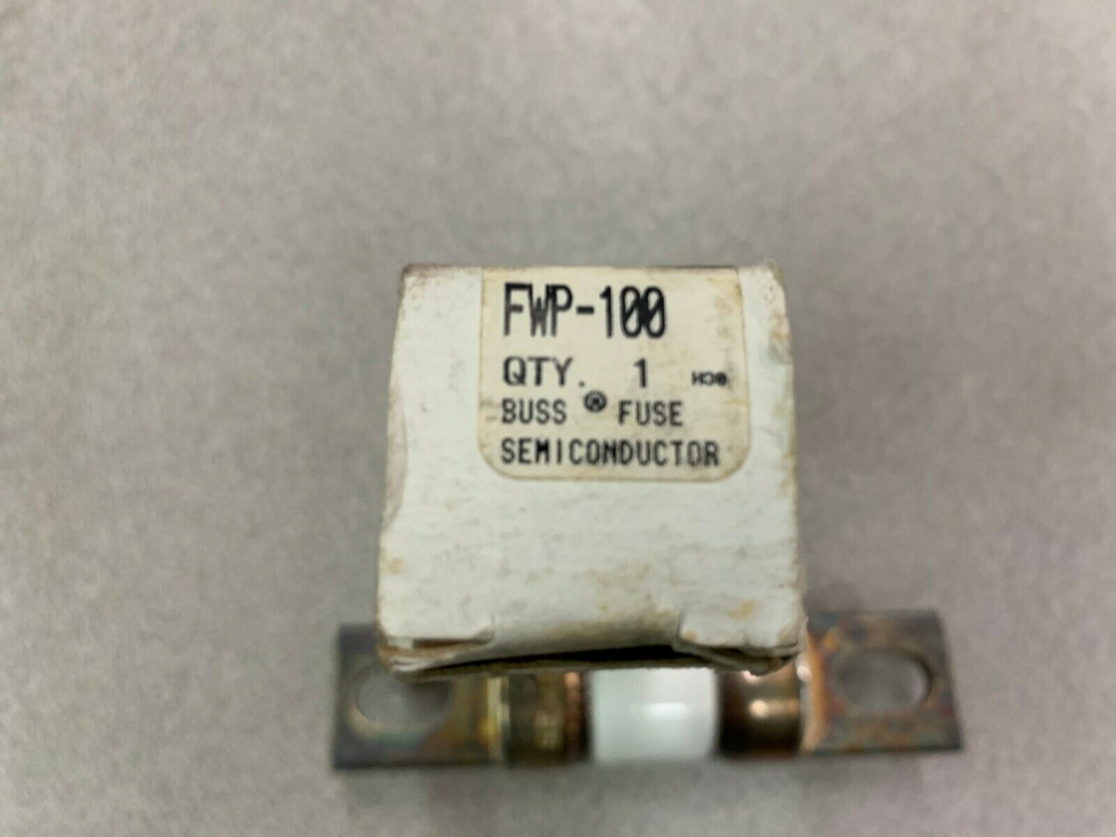 NEW IN BOX BUSSMAN FUSE FWP-100