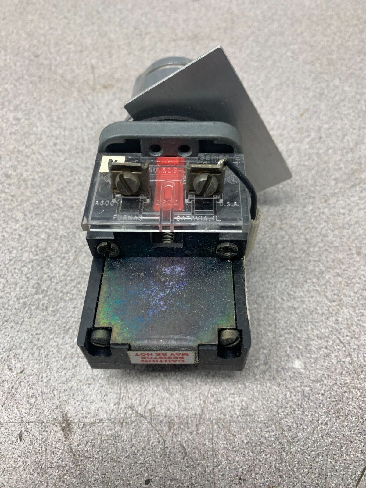 USED FURNAS WHITE PUSH BUTTON 52PA6MNA SERIES F