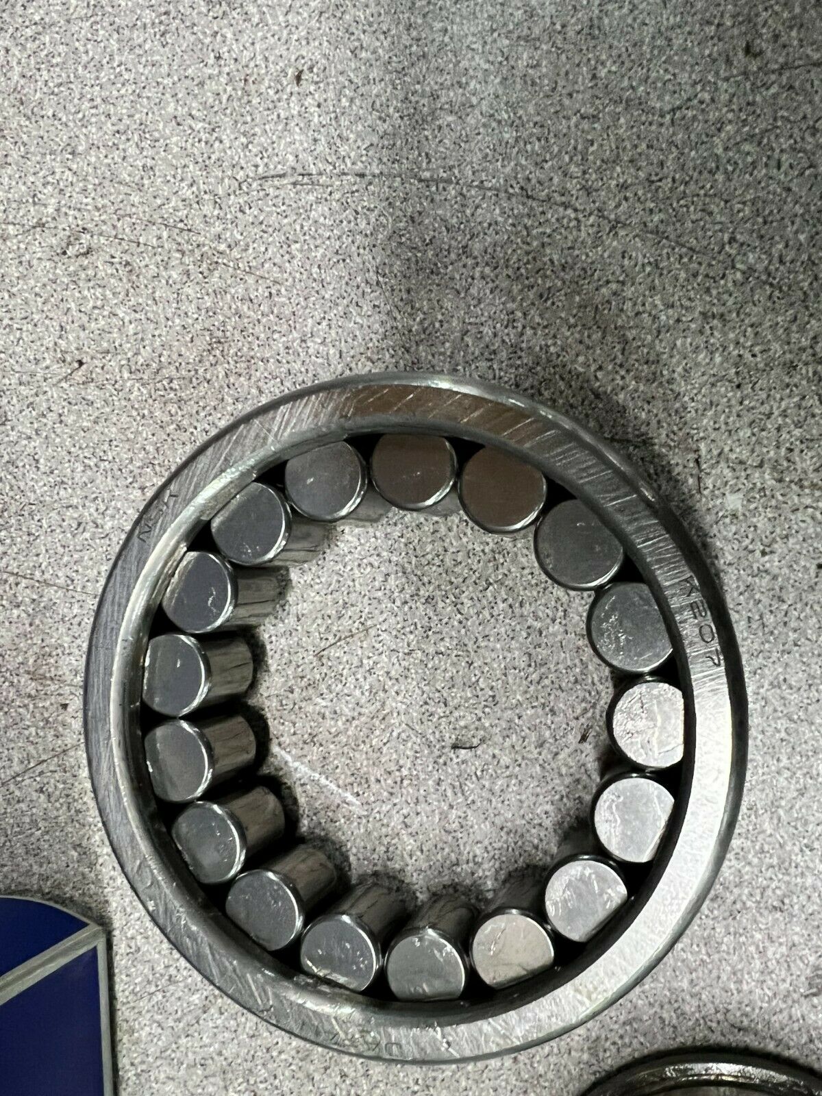 NEW IN BOX NSK NJK207 K207 CYLINDRICAL BEARING NJK207C3XXU32XX