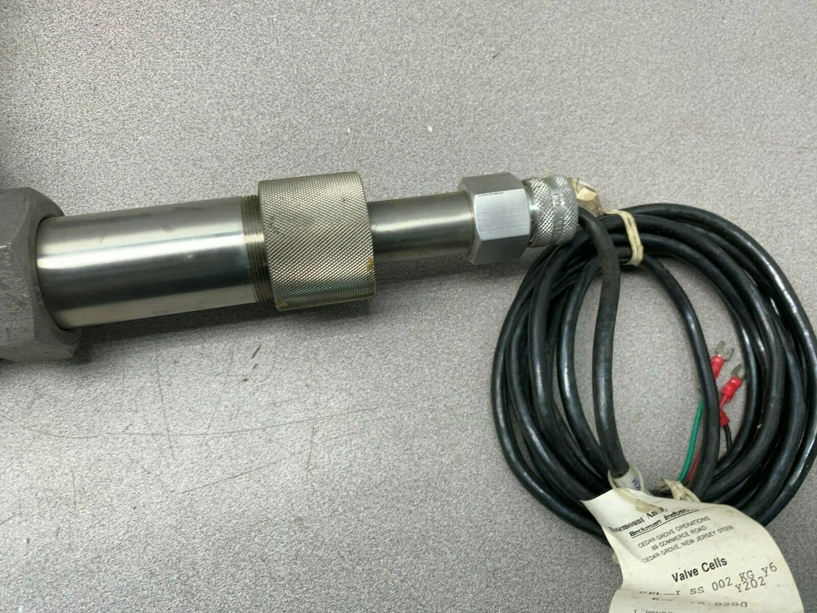 NEW BECKMAN 2-KG-Y6-Y202 CONDUCTIVITY CELL ISS 002 KG Y6 Y202 .0.0200