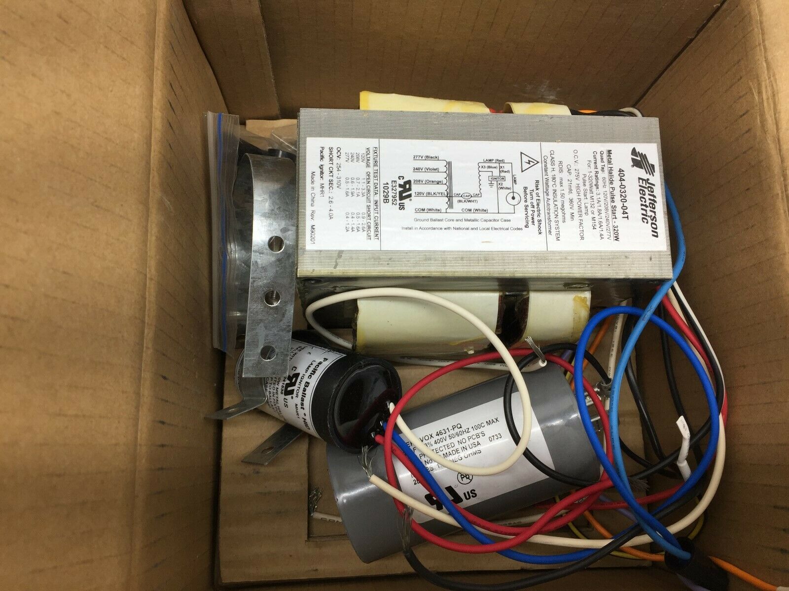 NEW IN BOX JEFFERSON ELECTRIC METAL HALIDE PULSE START BALLAST 404-0320-04T