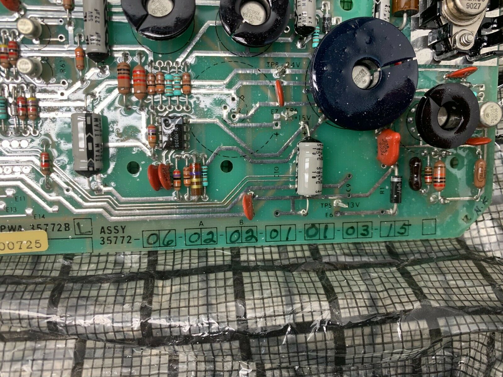 NEW NO BOX BENTLY NEVADA 35772-06-02-02-01-01-03-15 CIRCUIT BOARD 152037-01