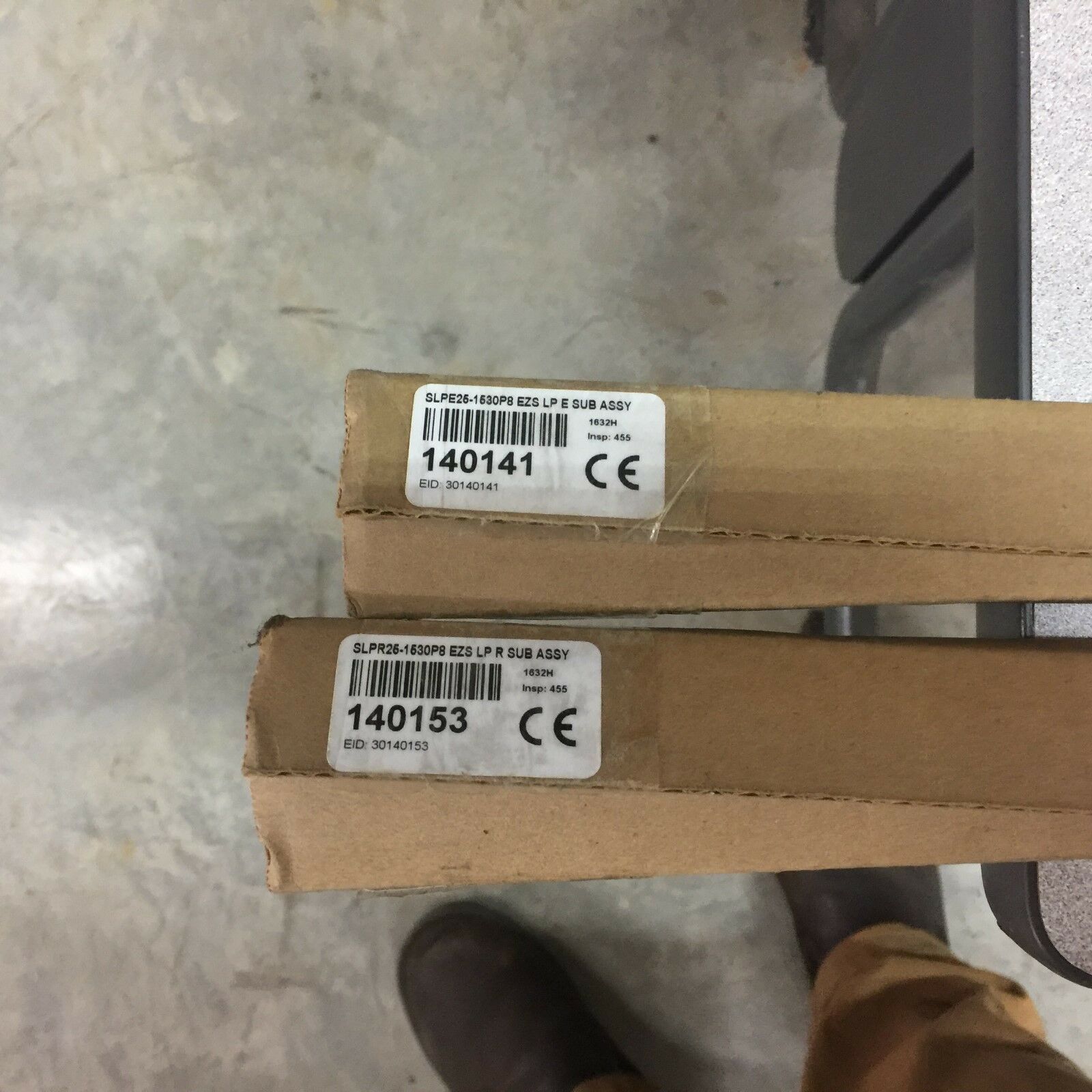 USED BANNER 60" EZ SCREEN SET SLPR25-1530P8 RECIEVER / SLPE25-1530P8 EMMITTER