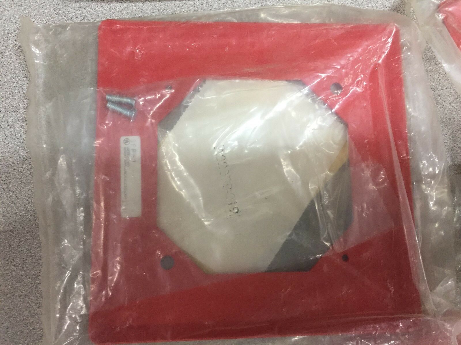 NEW IN ORIGINAL PACK (LOT OF 6) CERBERUS PYROTRONICS SFP-1 COVER 500-687796