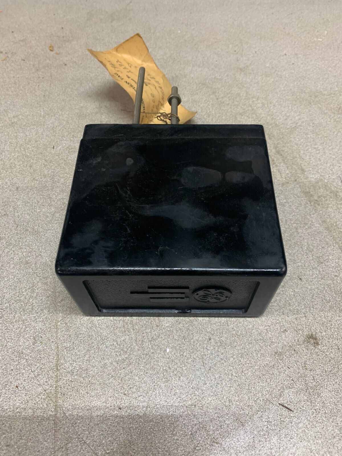 NEW NO BOX GENERAL ELECTRIC 125VDC. RELAY 12HGA11B2