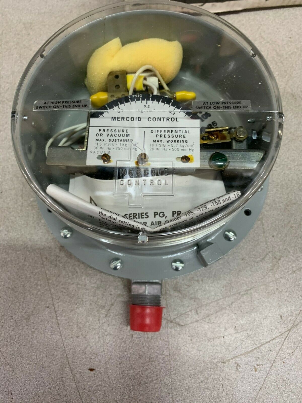 NEW IN BOX MERCOID PRESSURE SWITCH PG-153-P2