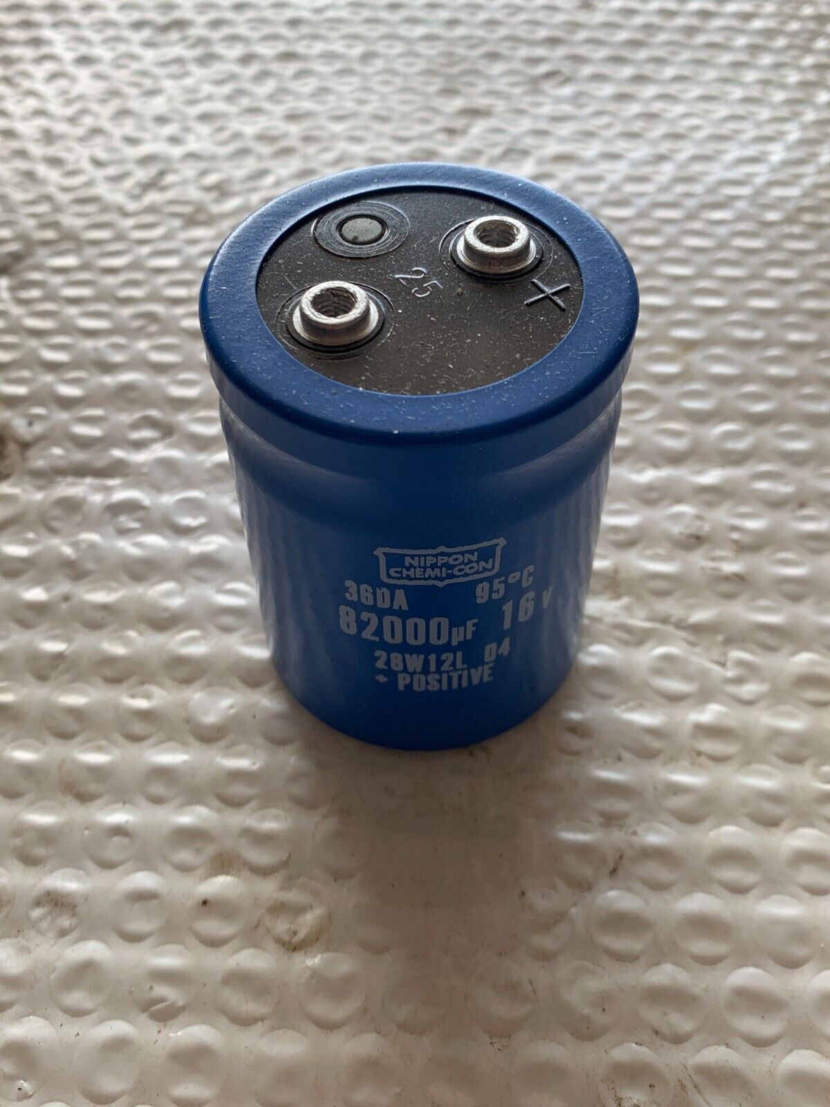 NEW NO BOX NIPPON CHEMI-CON 36DA 82000UF CAPACITOR 28W12L 04
