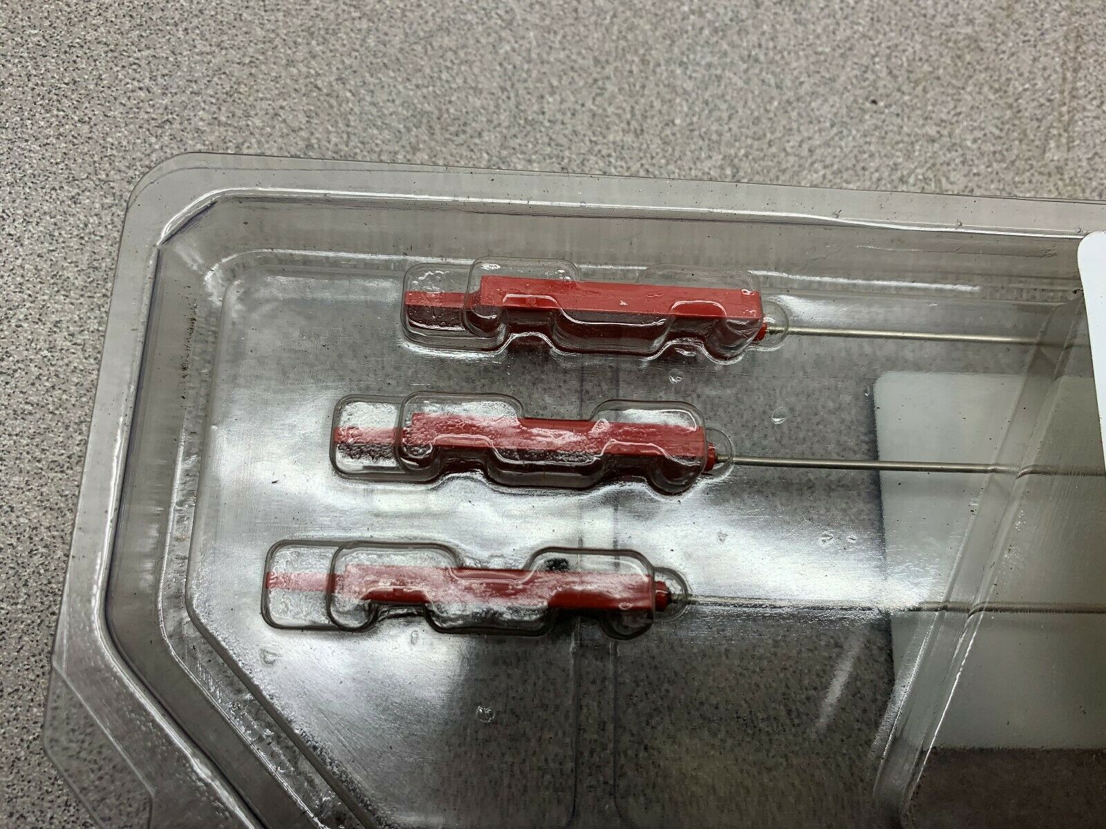 NEW NO BOX GRAPHIC CONTROLS RED MKR 01017912