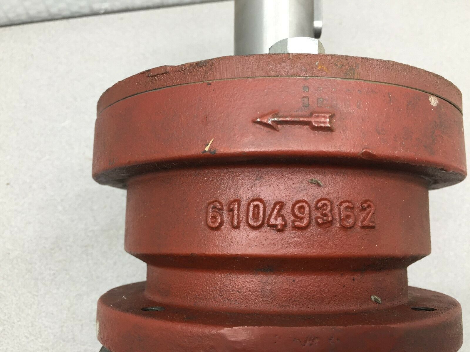 NEW NO BOX KSB BRACKET AND BEARING FOR SY-150-400 PUMP